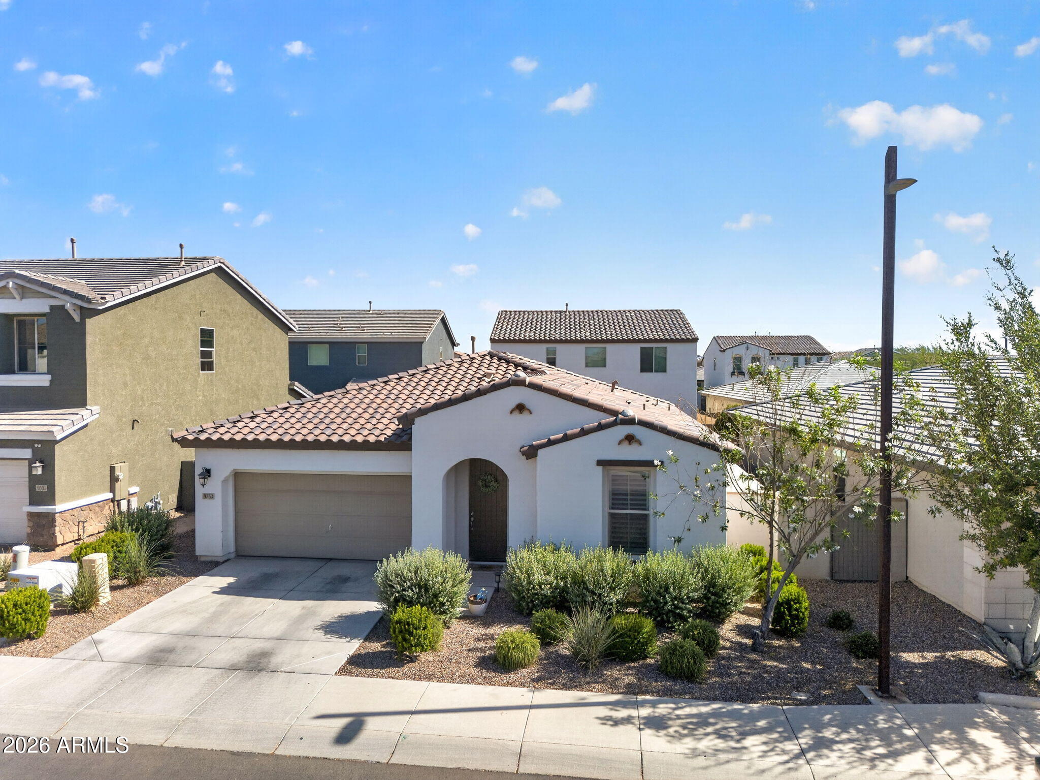 9763 E SUBURBAN Drive