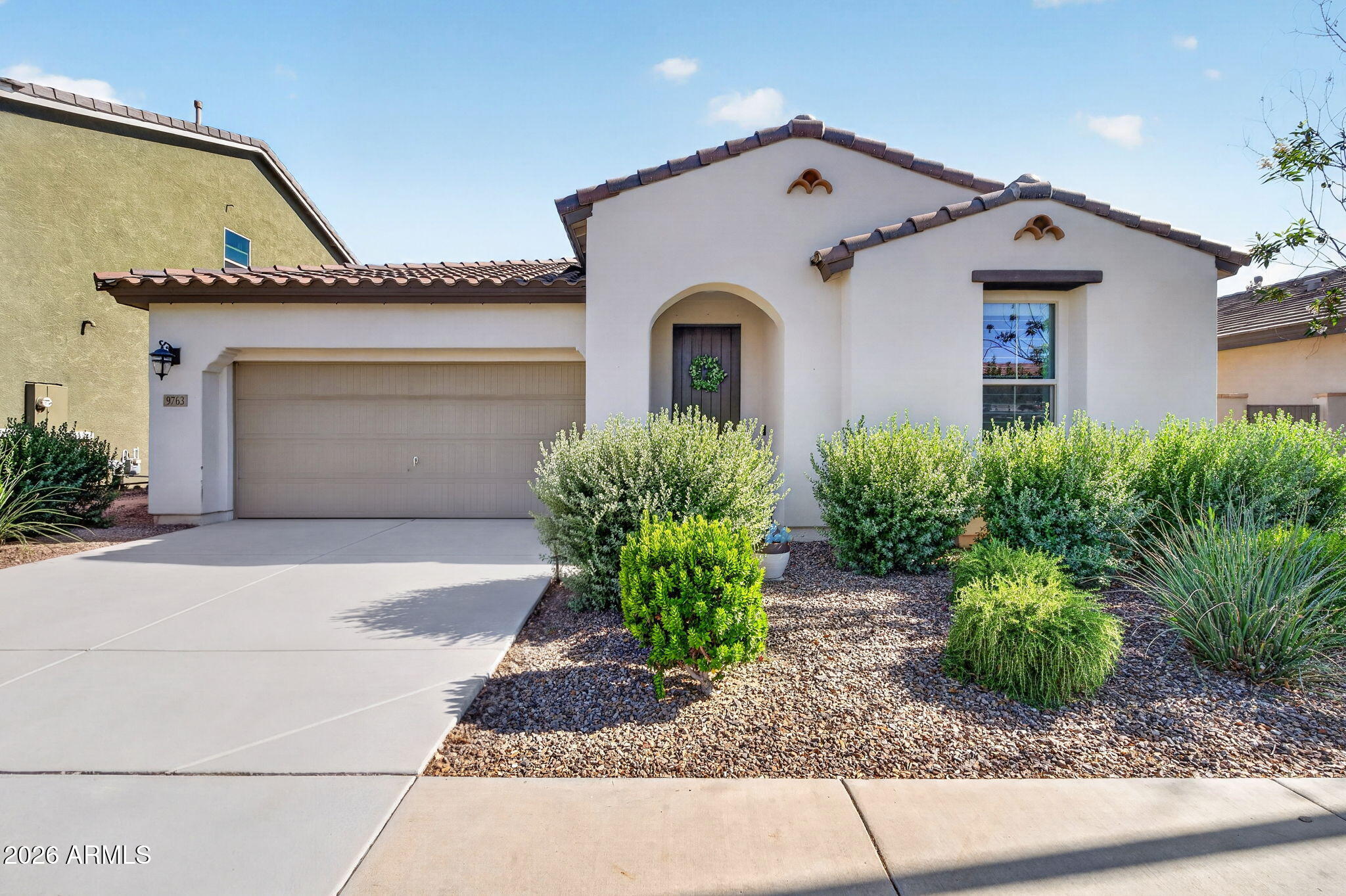9763 E SUBURBAN Drive