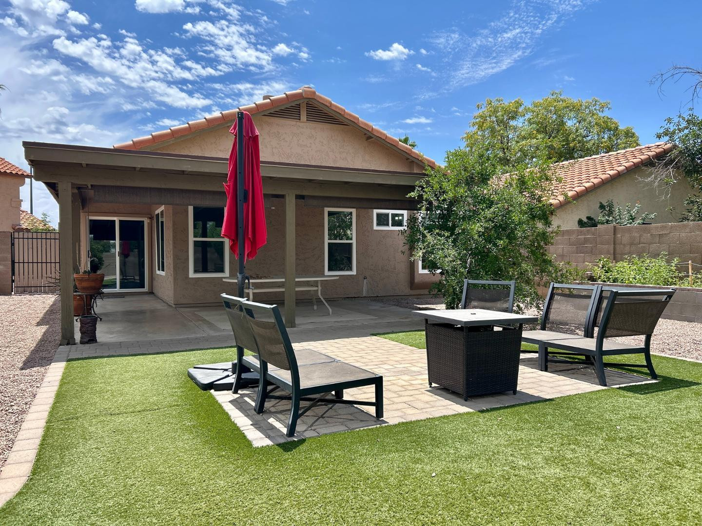 1034 W Redondo Drive