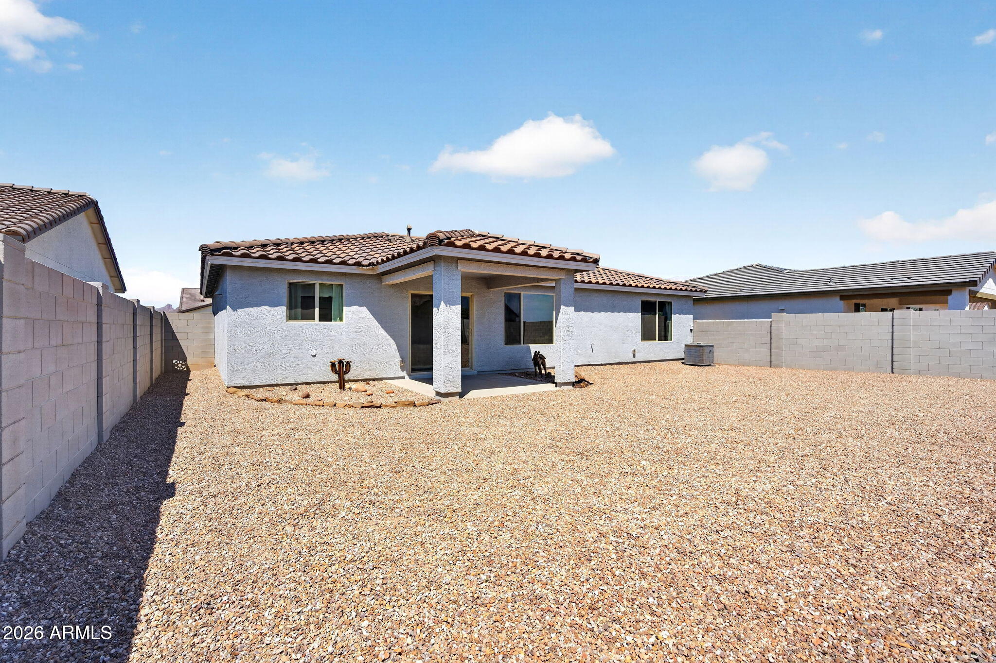 18221 E ZUZA Drive