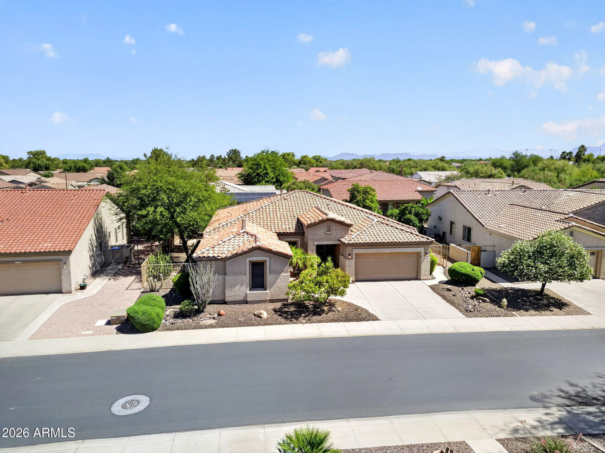 4744 E CAROB Drive