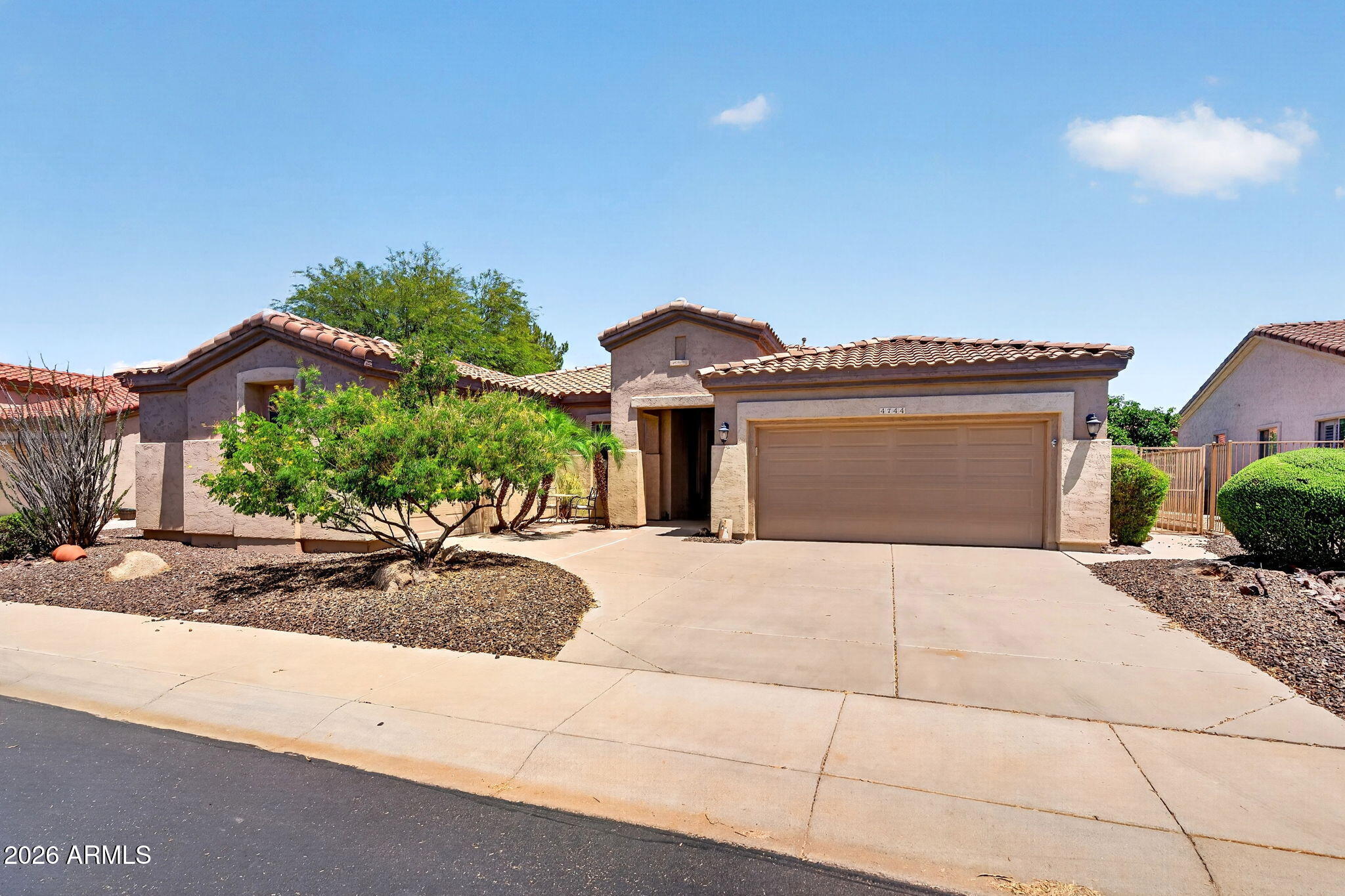 4744 E CAROB Drive