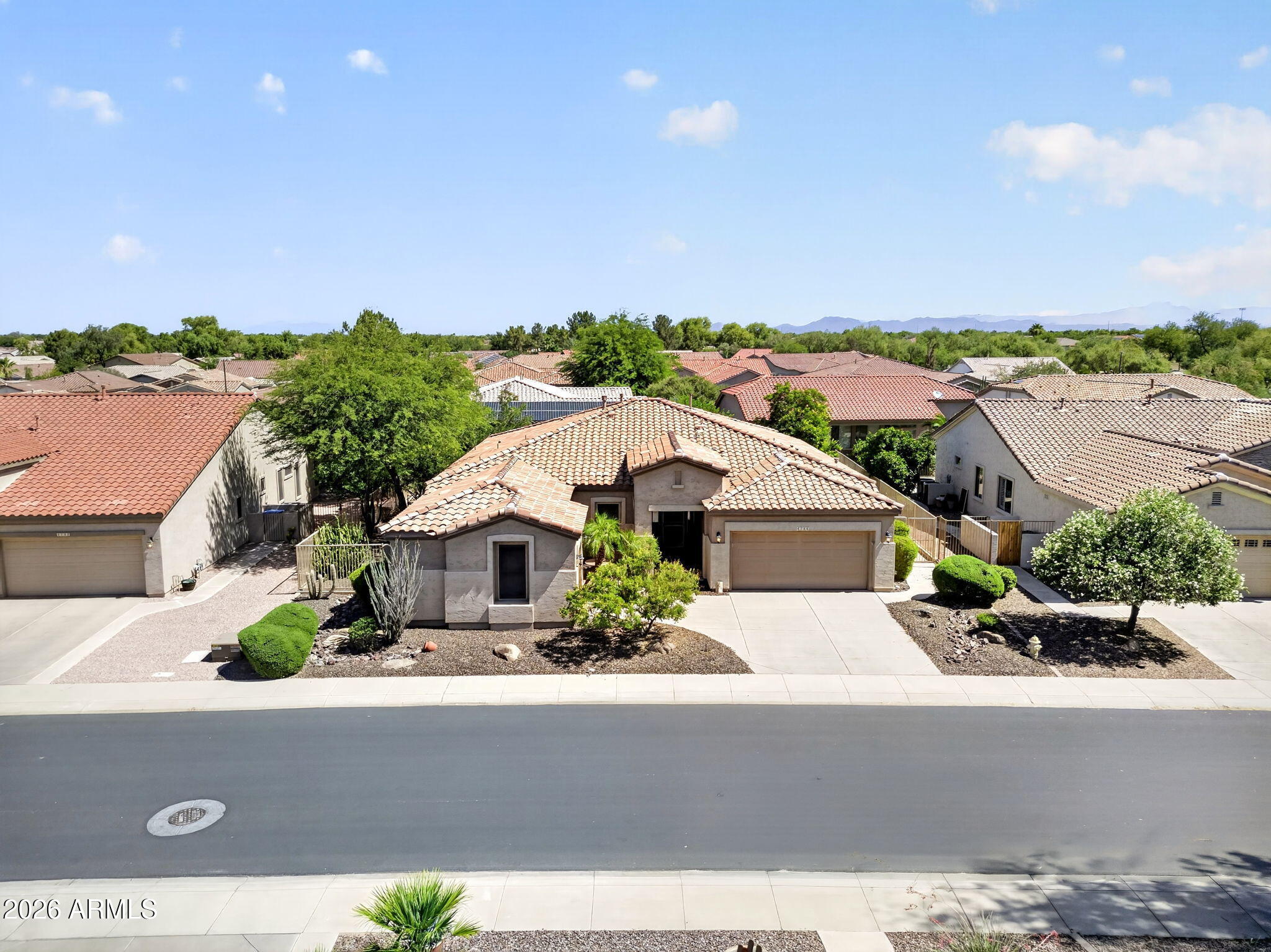 4744 E CAROB Drive