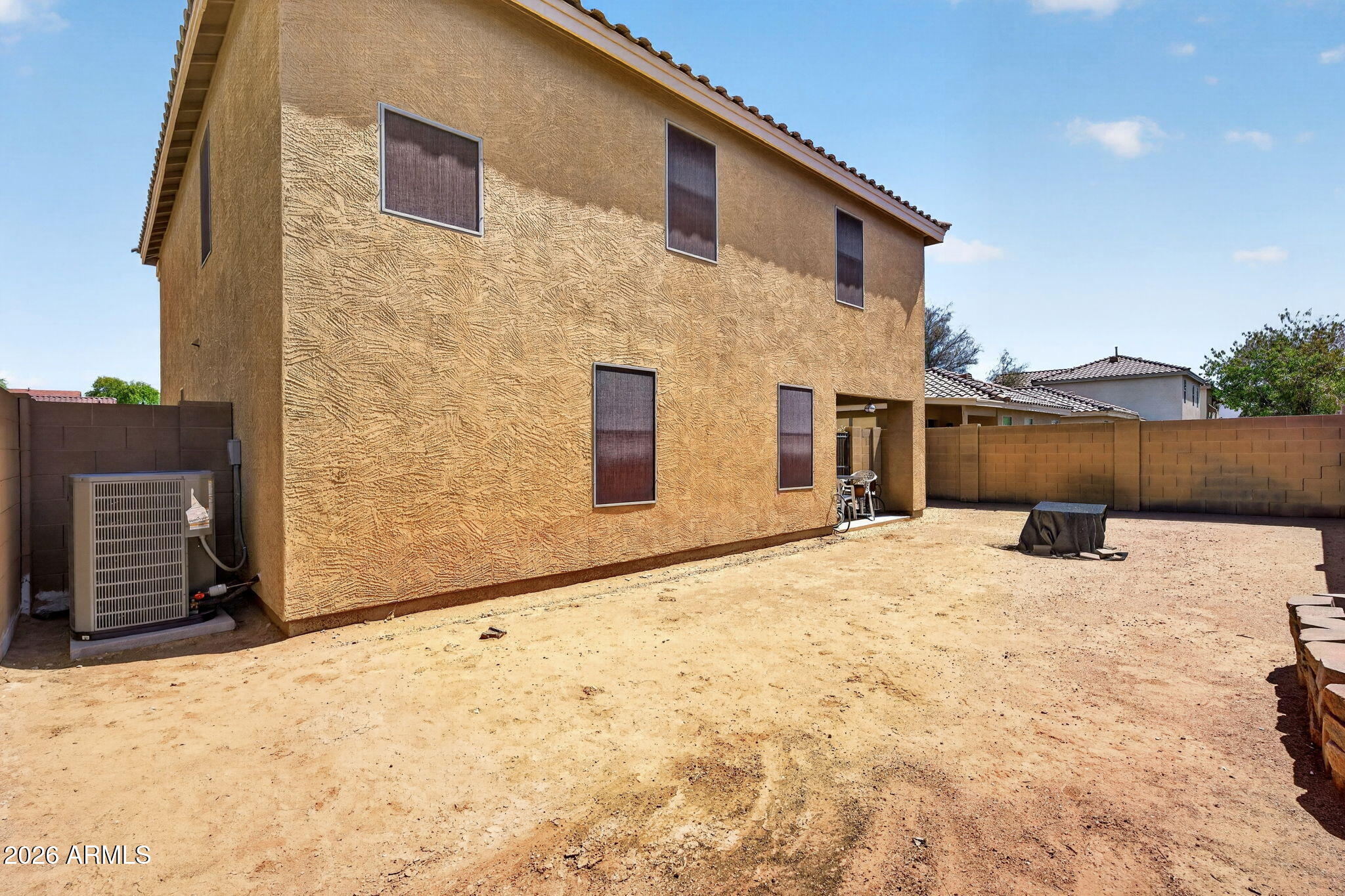 2275 E PEACH TREE Drive
