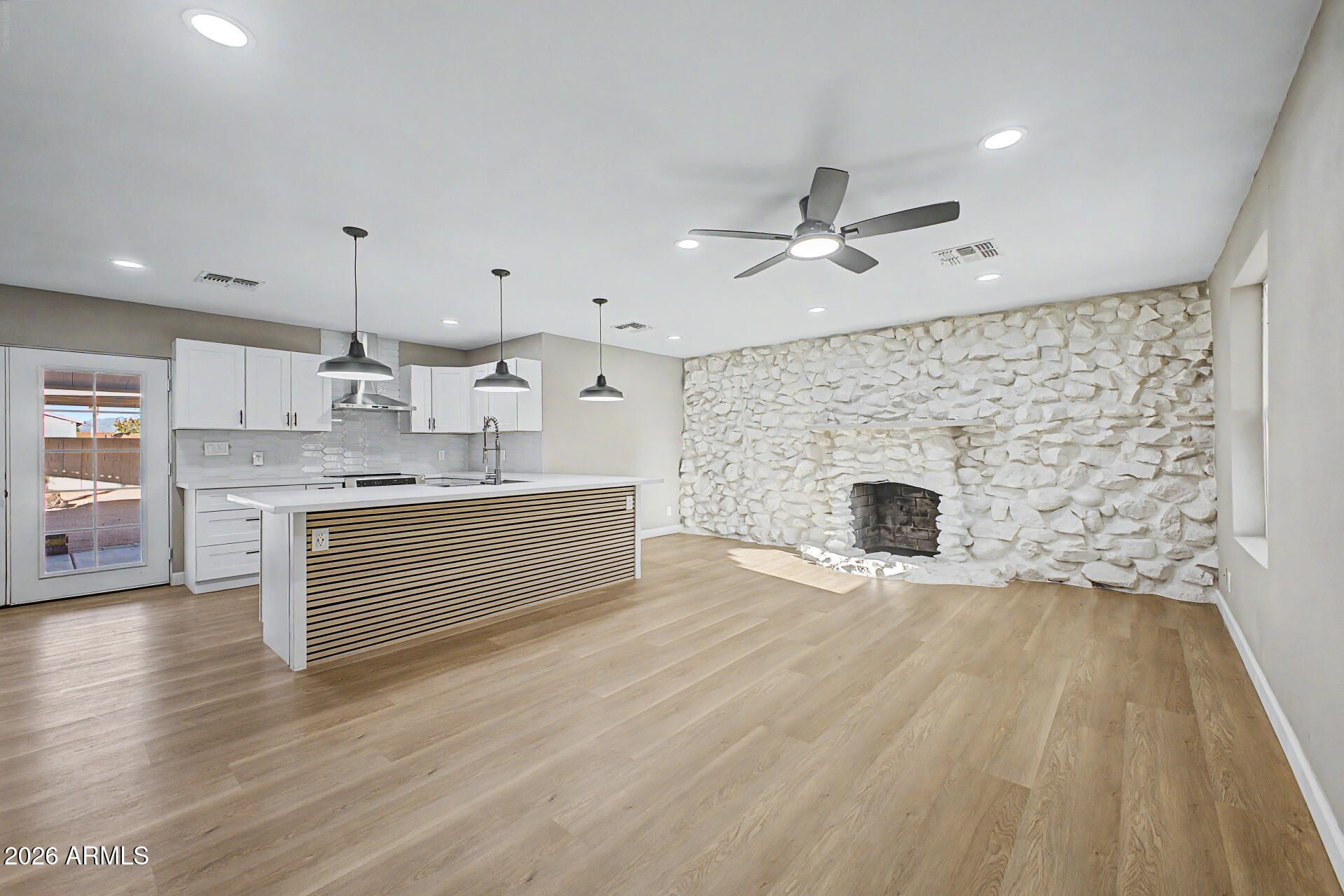 501 N 98TH Street
