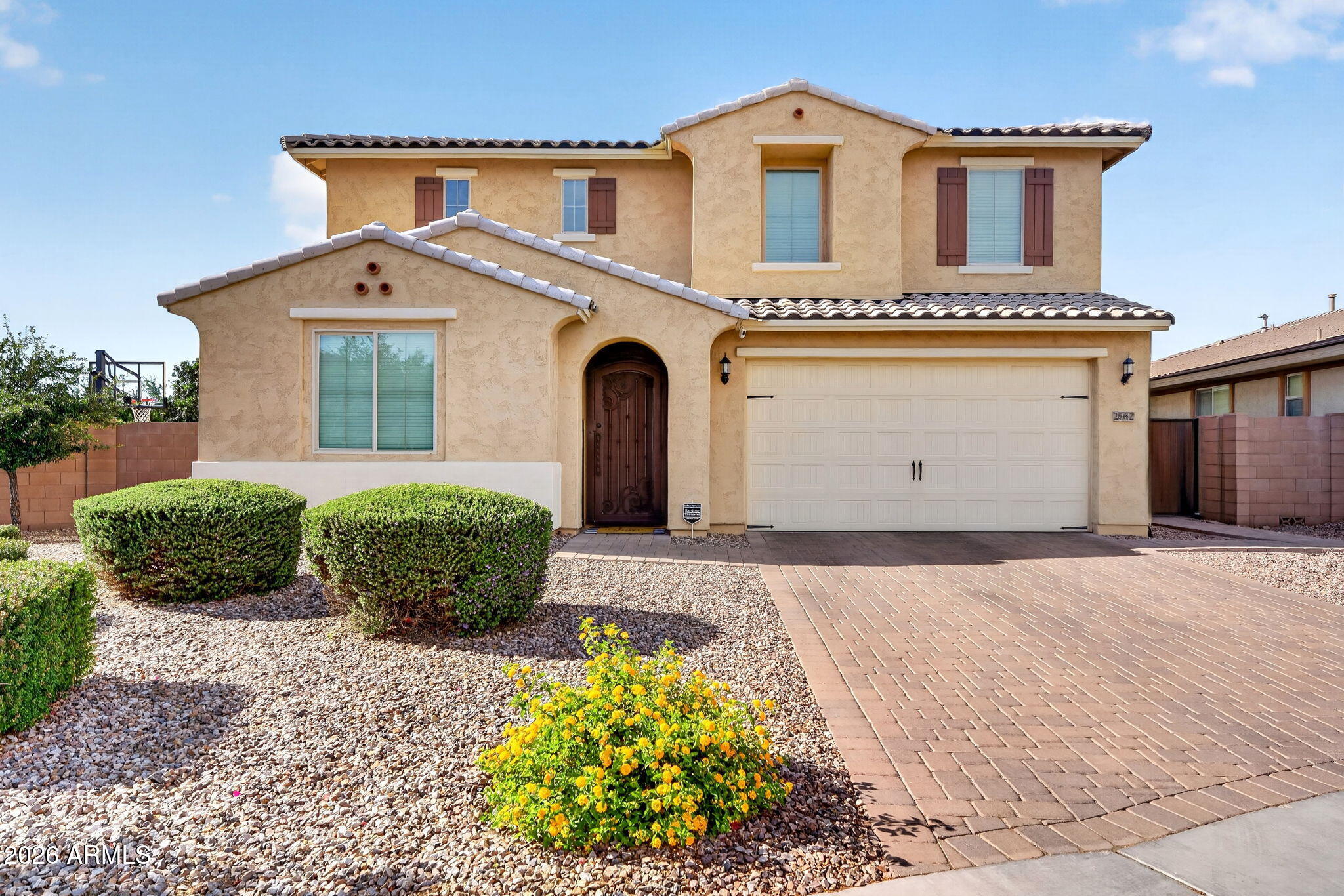 2662 E CHERRY HILL Drive