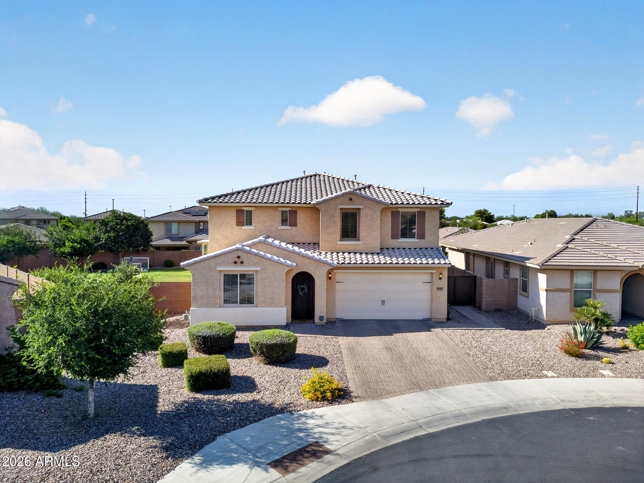 2662 E CHERRY HILL Drive