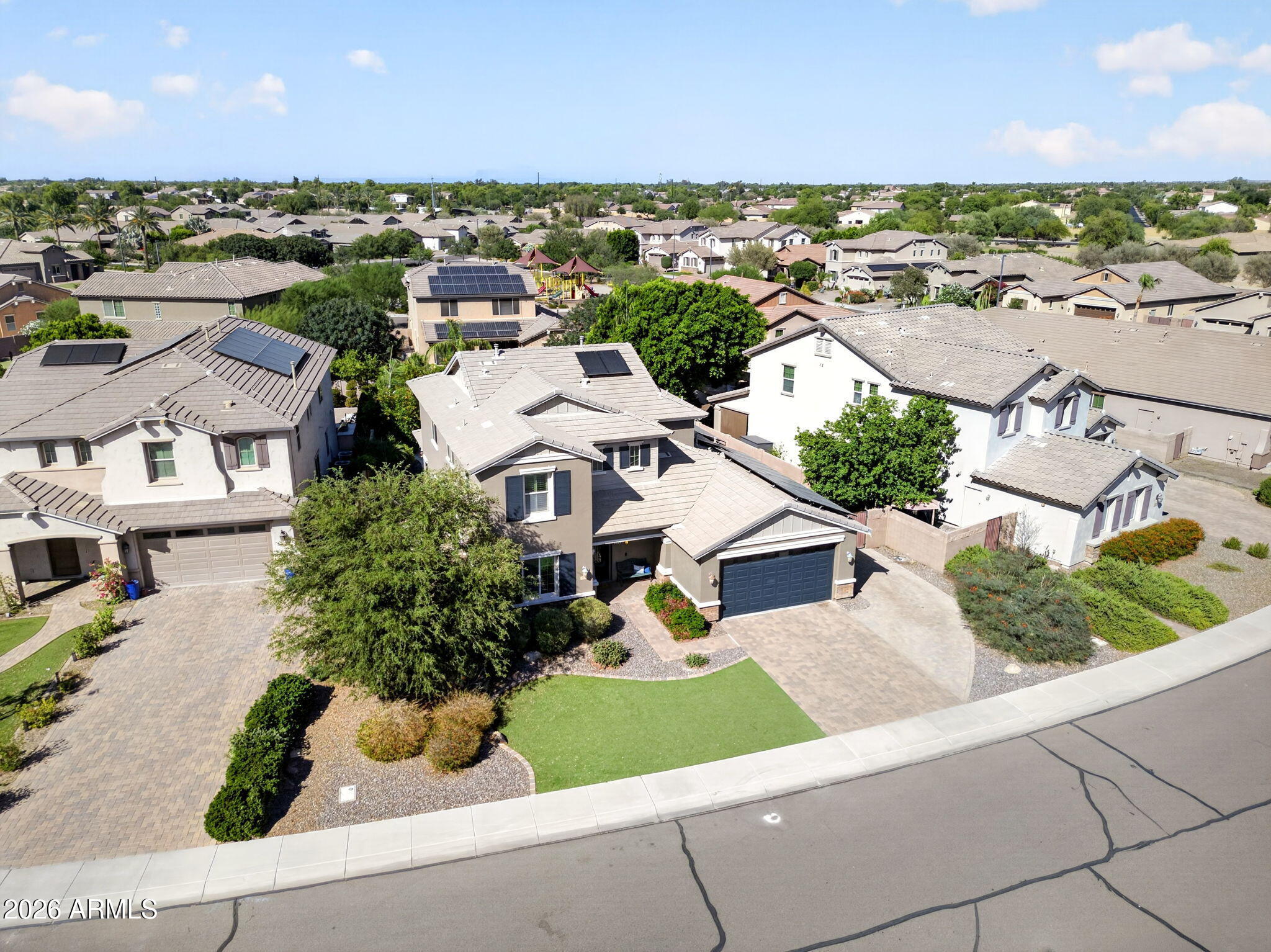 392 E BELLERIVE Place