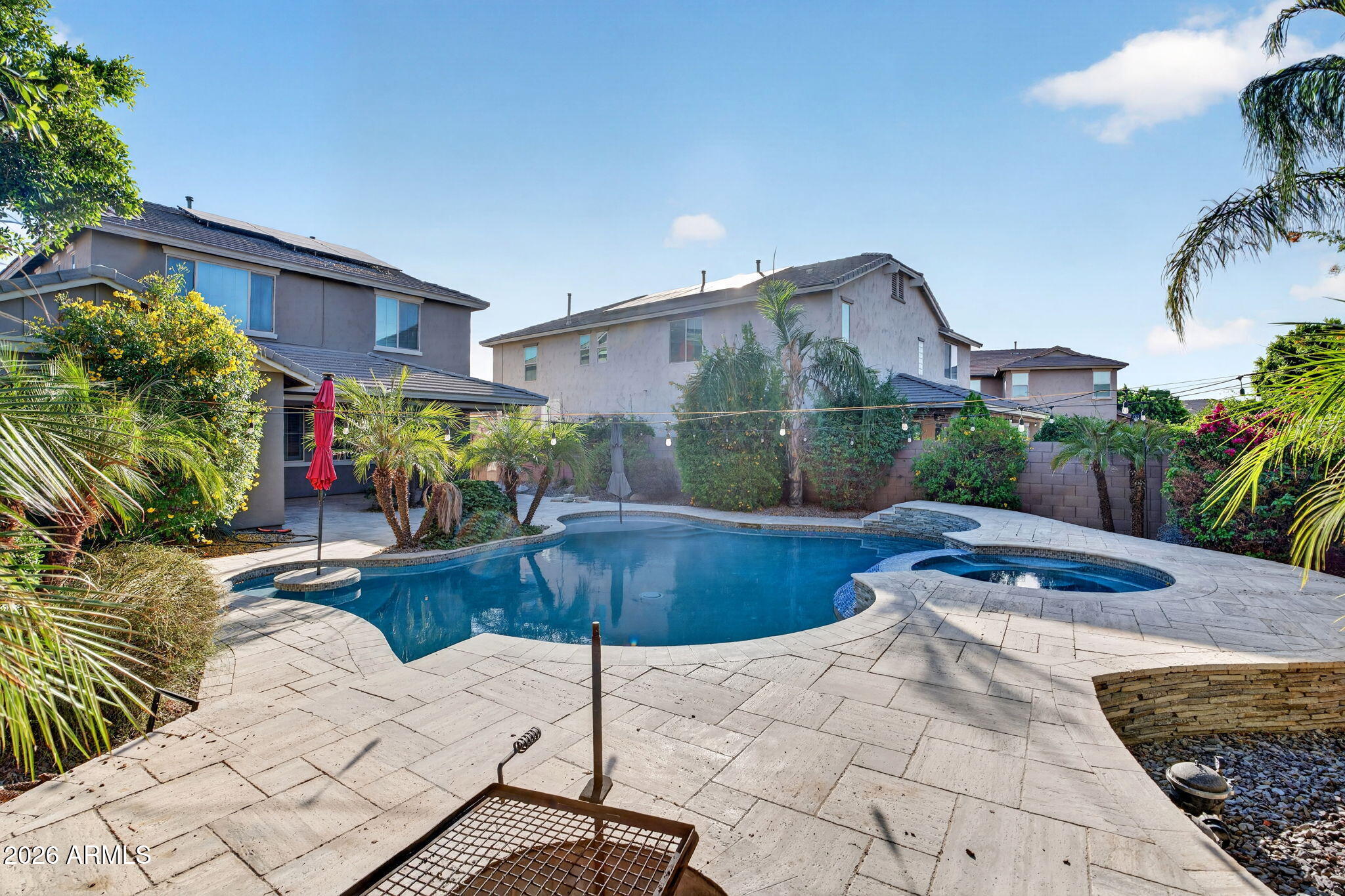 392 E BELLERIVE Place