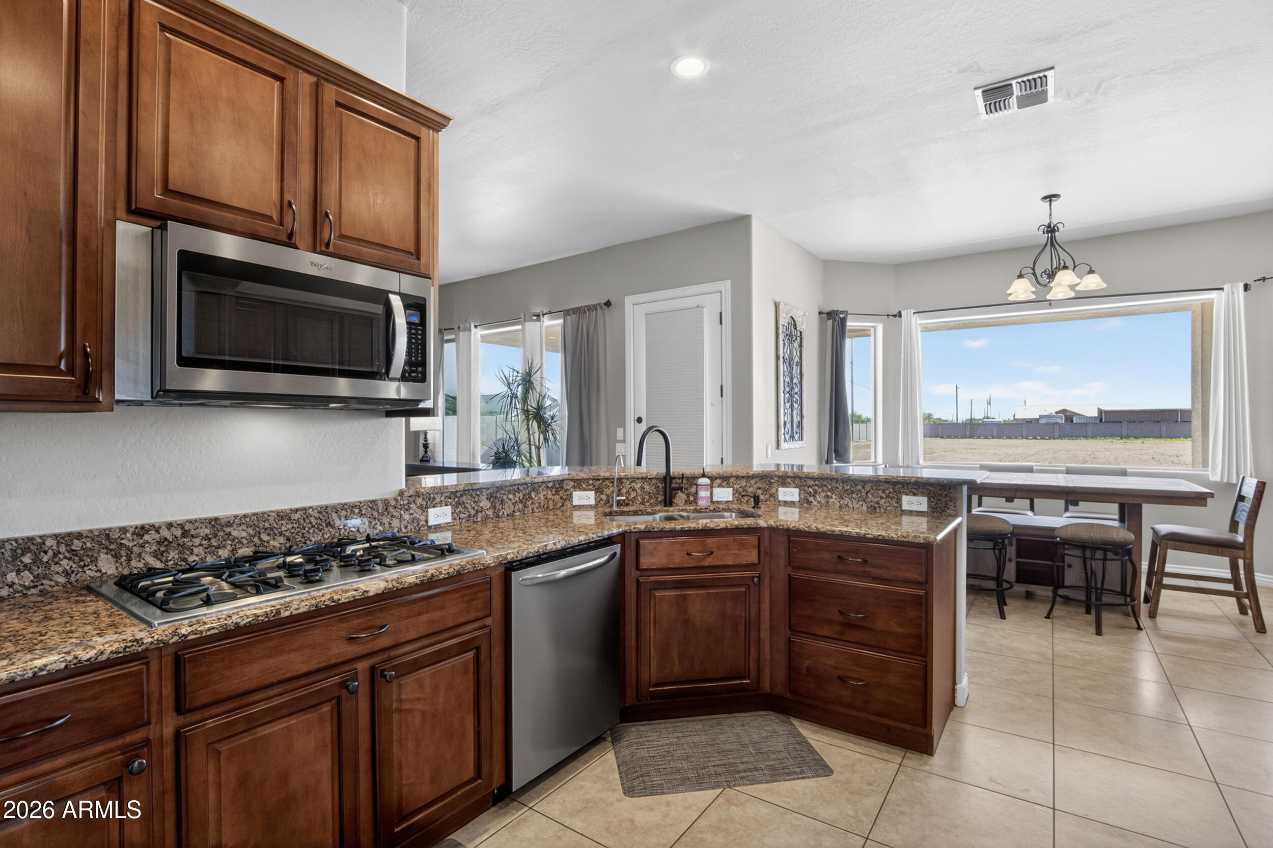 5317 E Lonesome Dove Trail