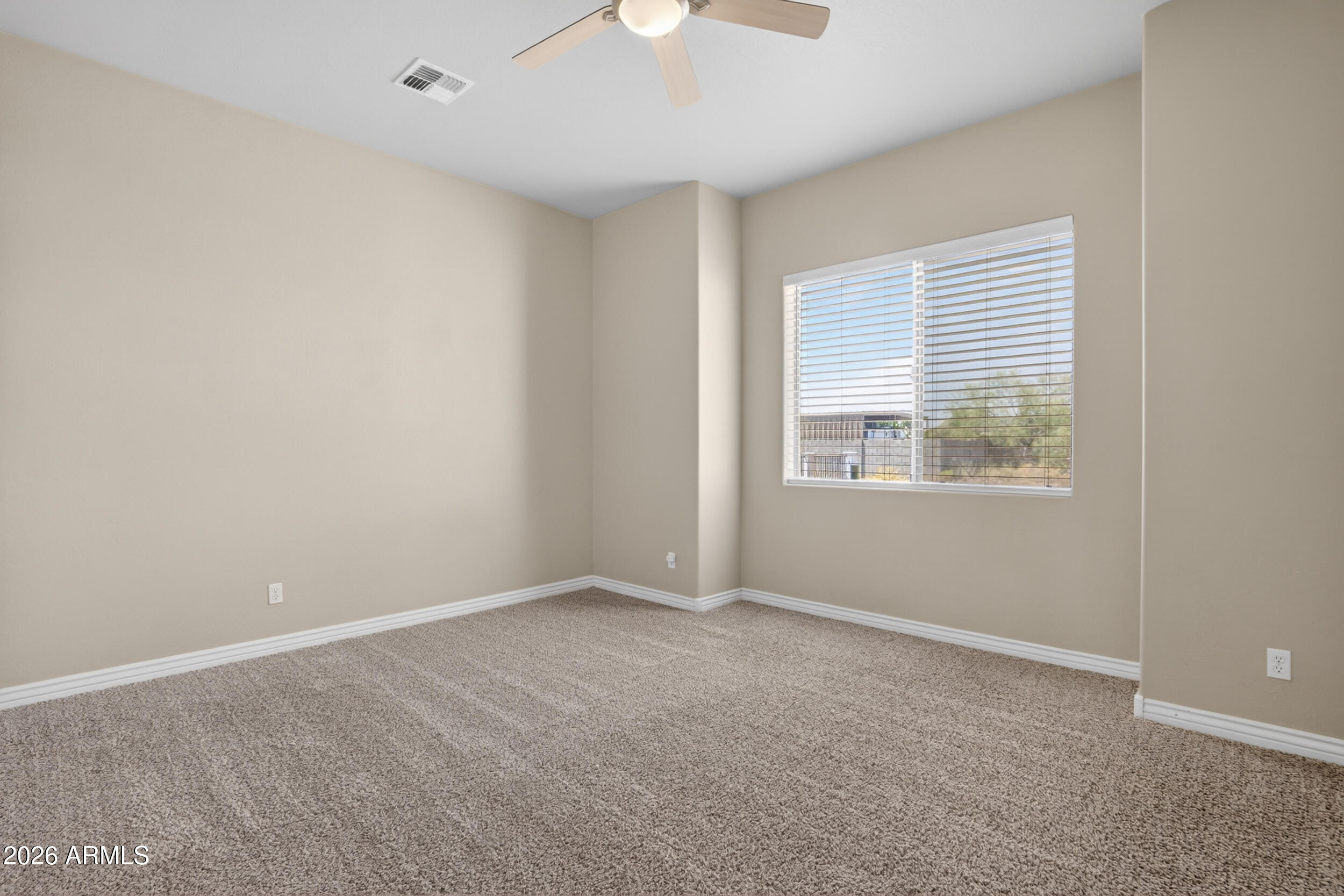 5317 E Lonesome Dove Trail