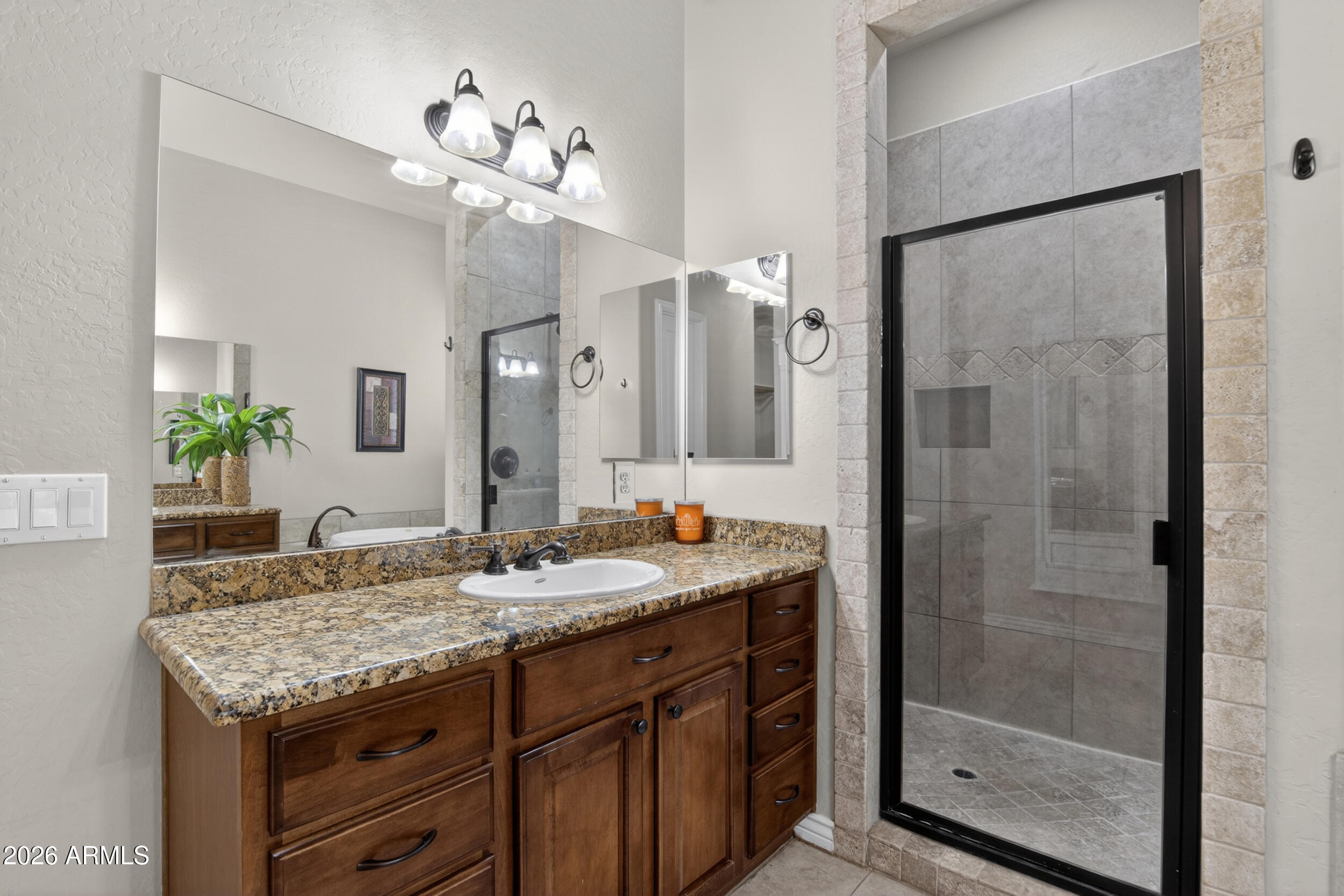 5317 E Lonesome Dove Trail