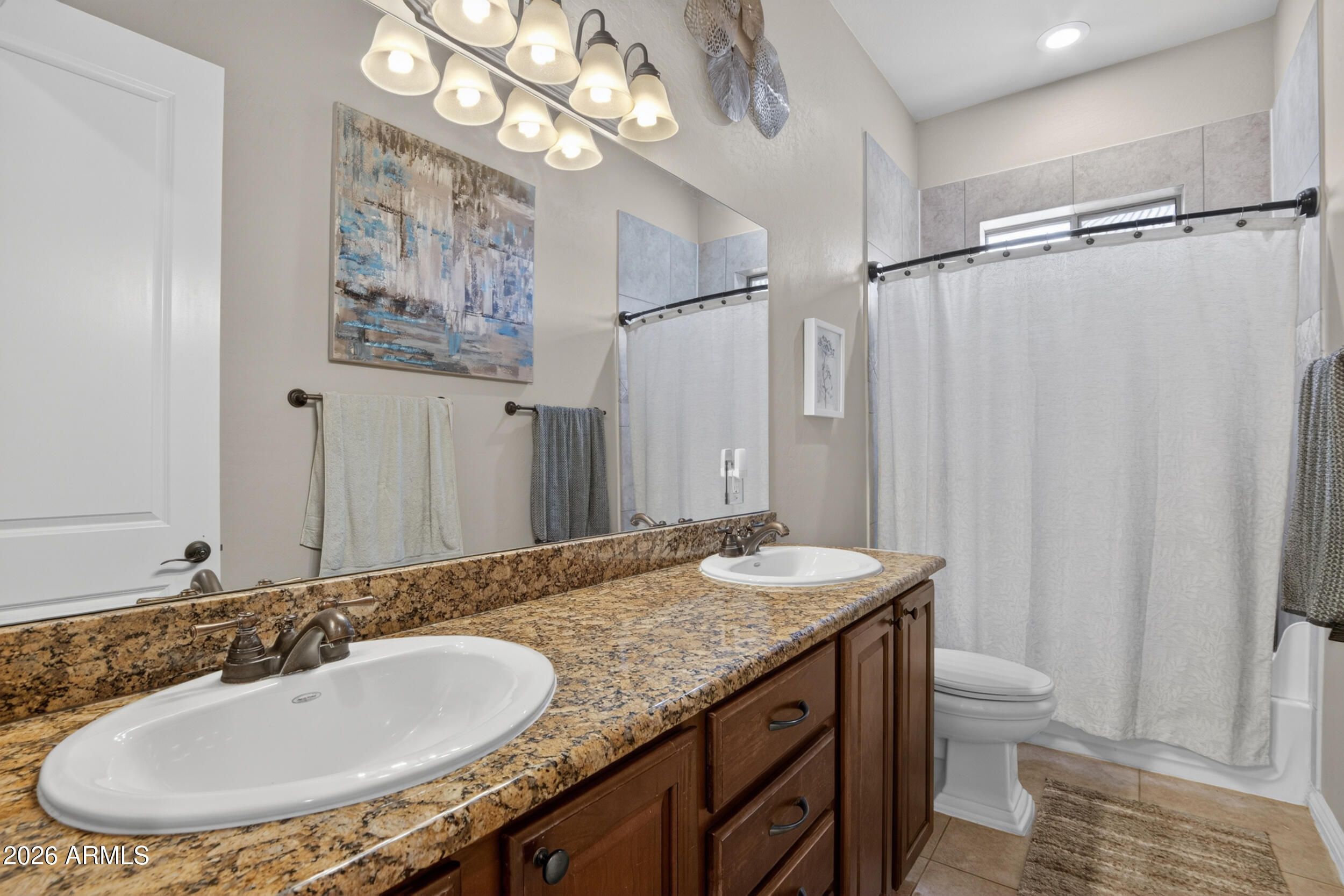 5317 E Lonesome Dove Trail