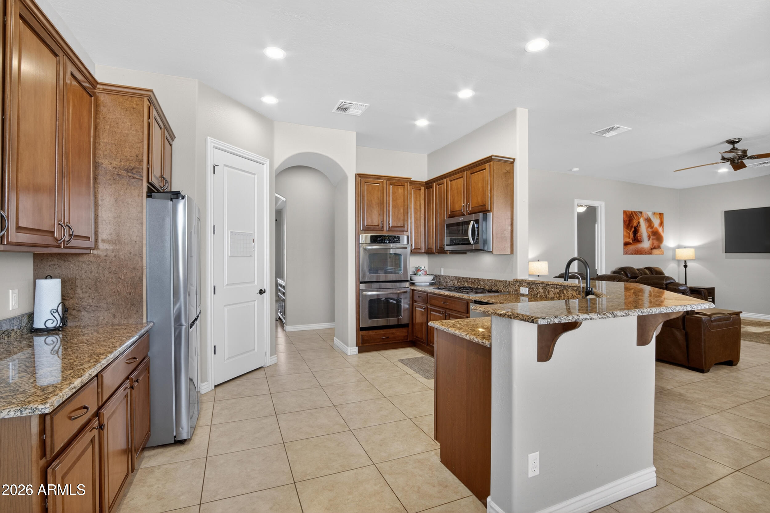 5317 E Lonesome Dove Trail