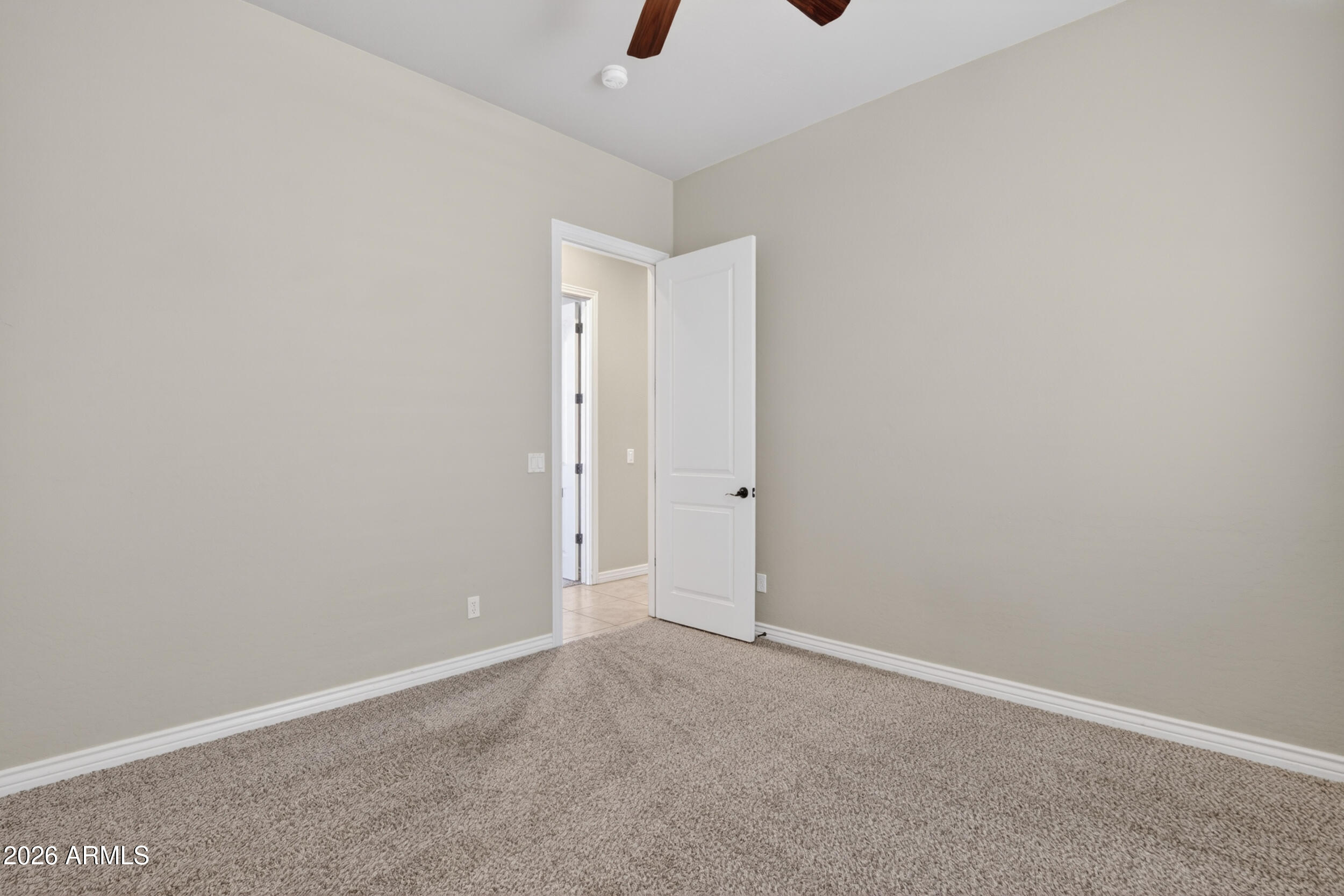 5317 E Lonesome Dove Trail