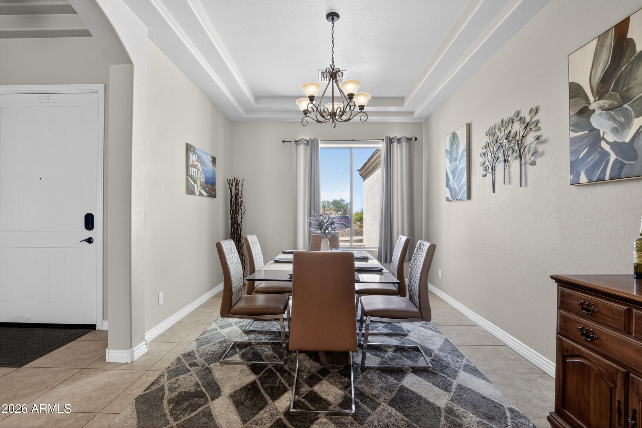 5317 E Lonesome Dove Trail
