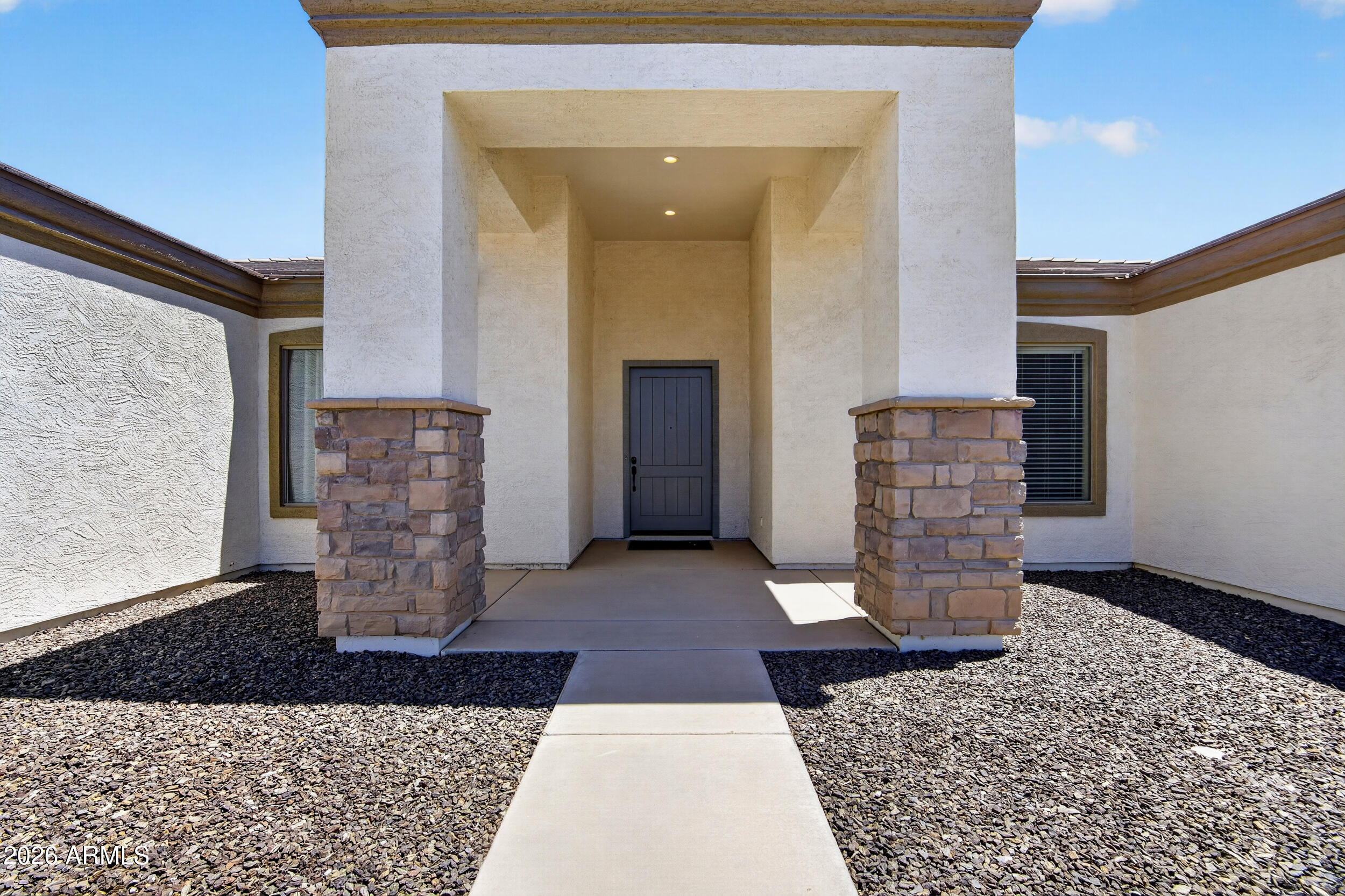 5317 E Lonesome Dove Trail