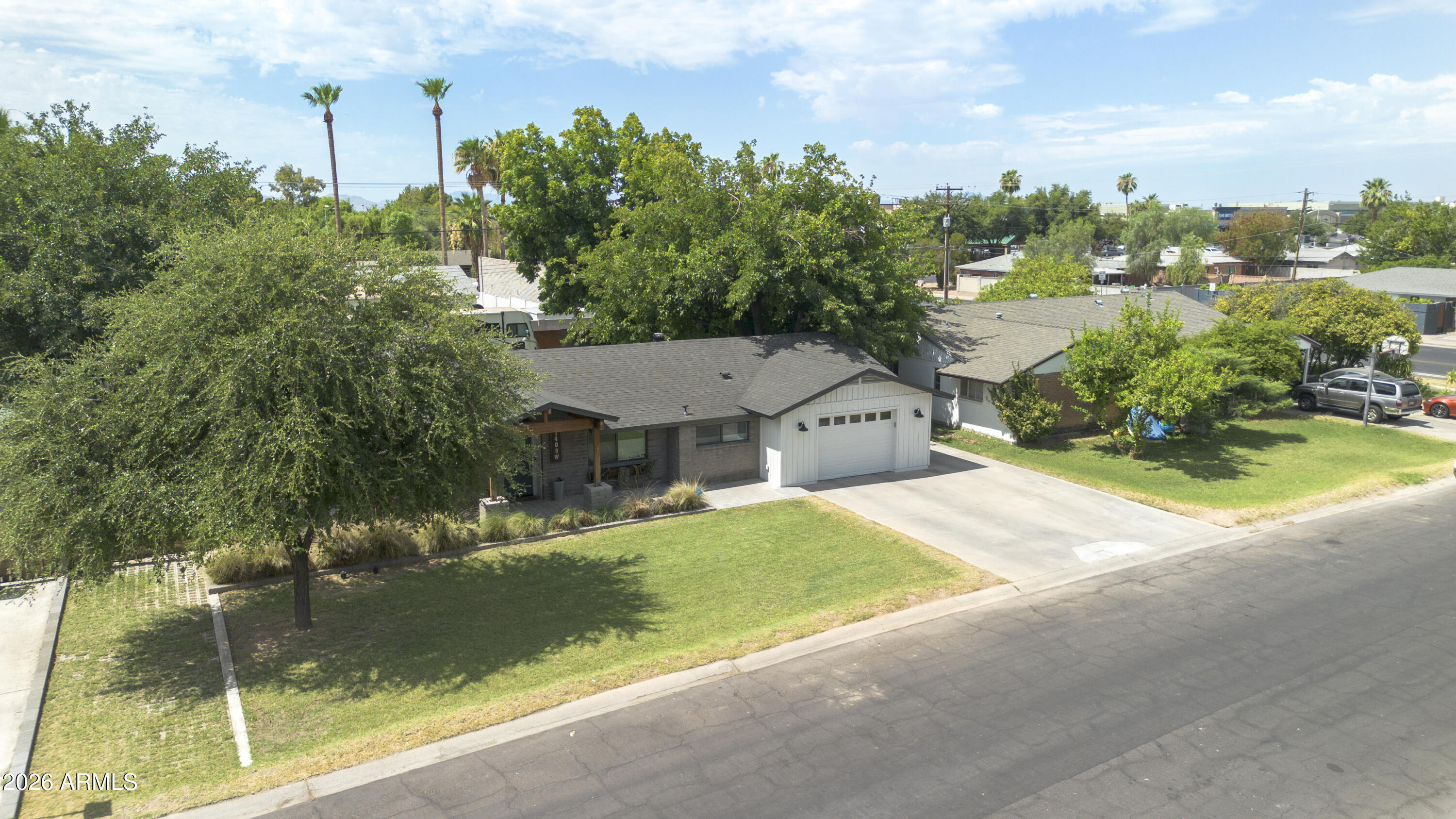 1409 W ROVEY Avenue