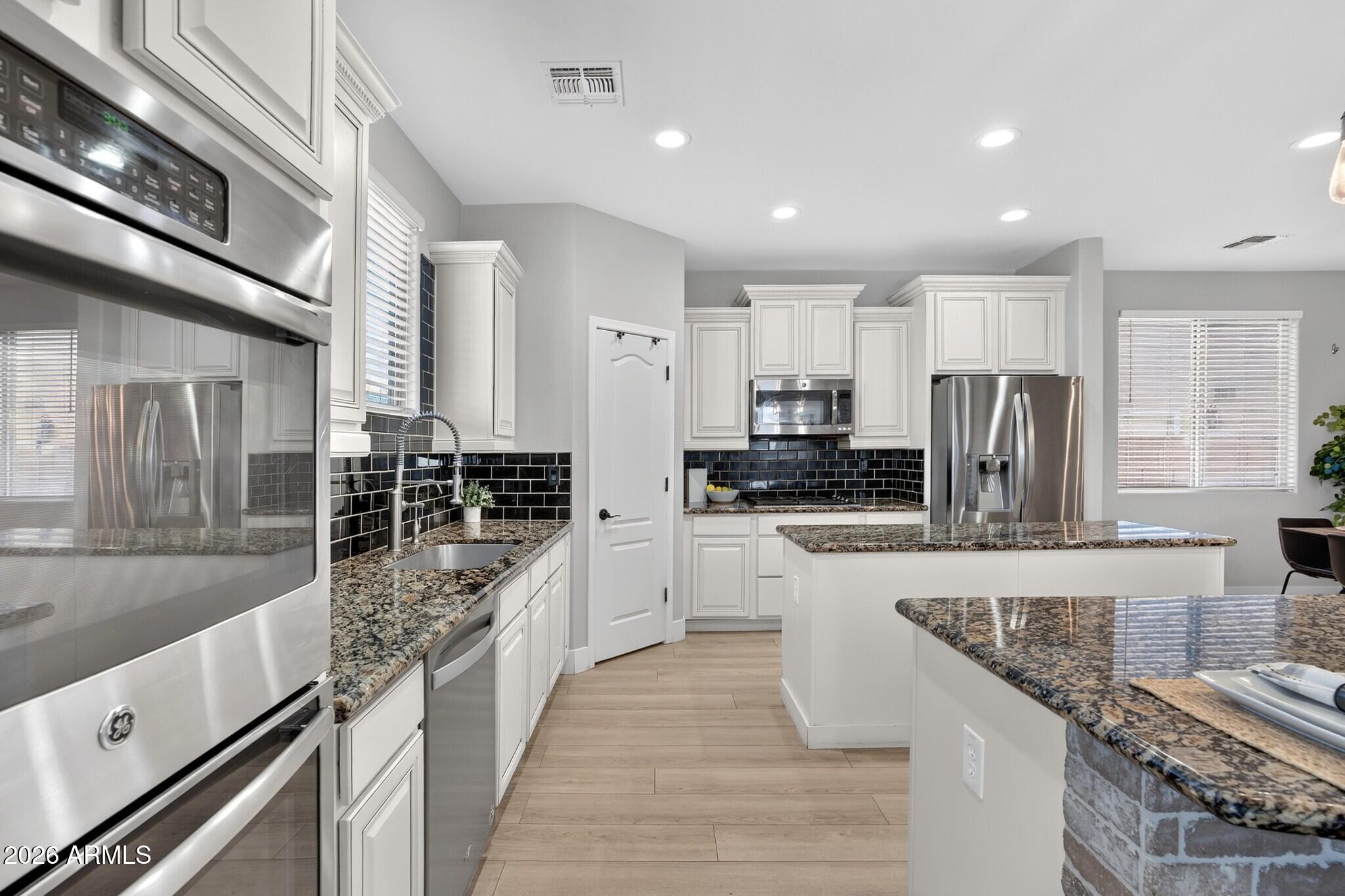 2183 E LA COSTA Drive