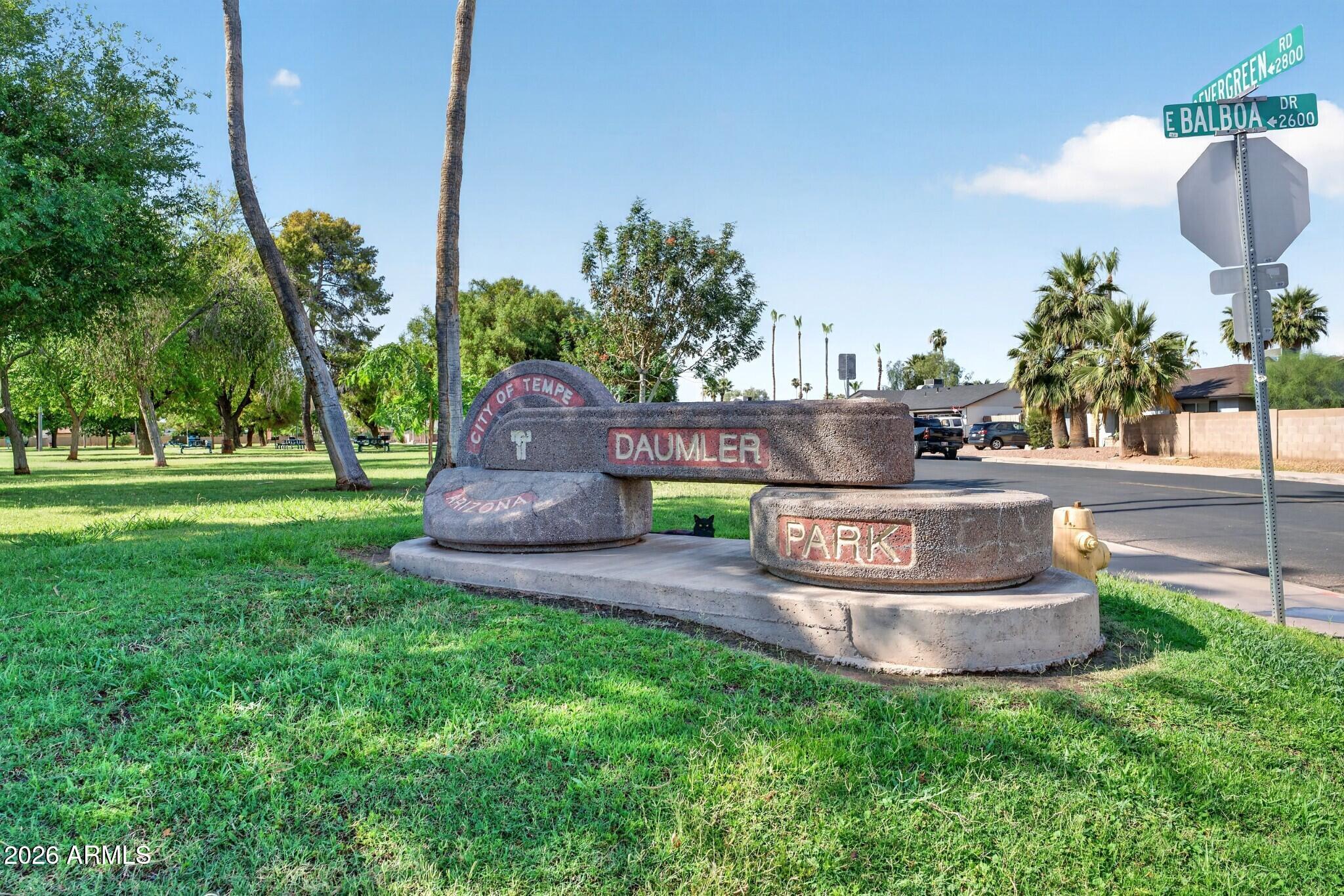 2214 S COTTONWOOD Drive