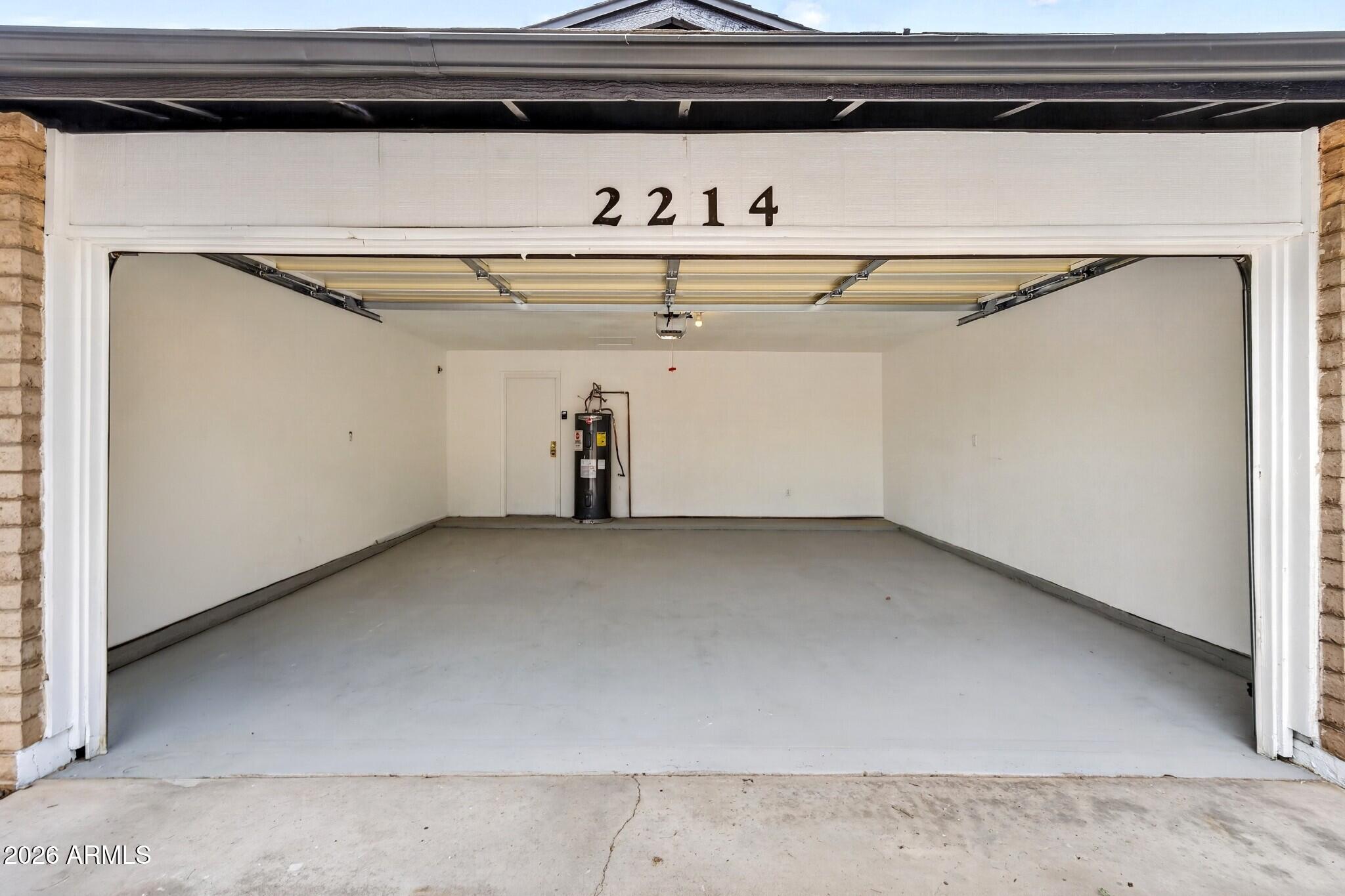 2214 S COTTONWOOD Drive