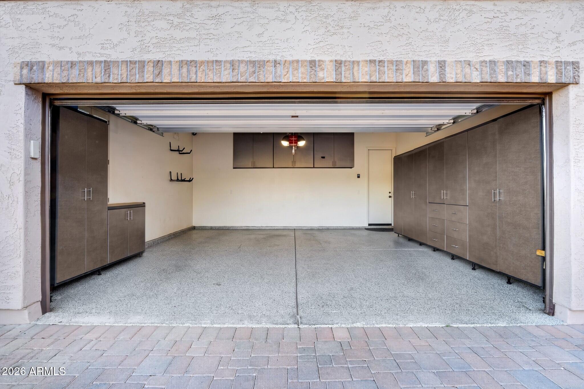 2152 N 88TH Street