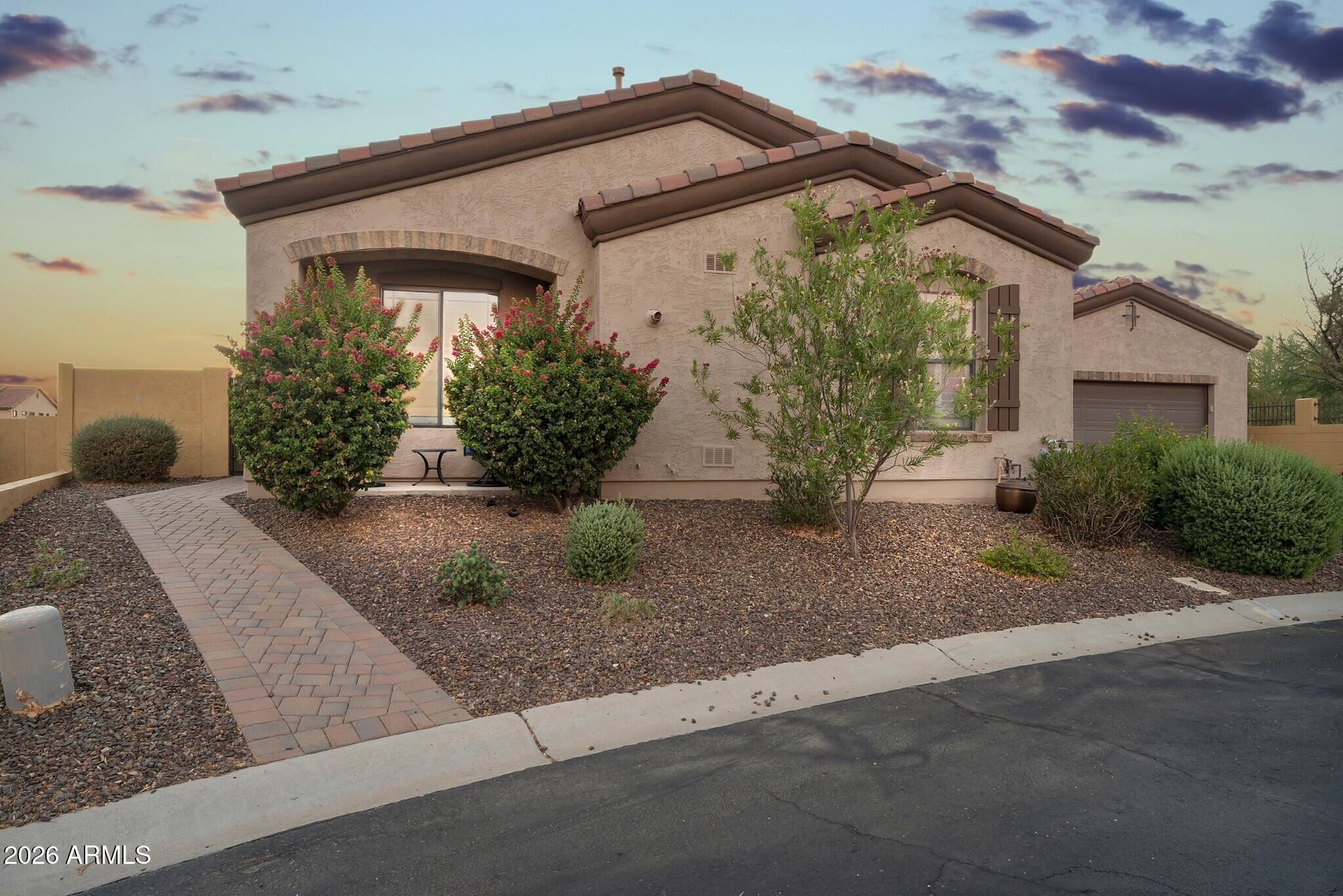 2152 N 88TH Street