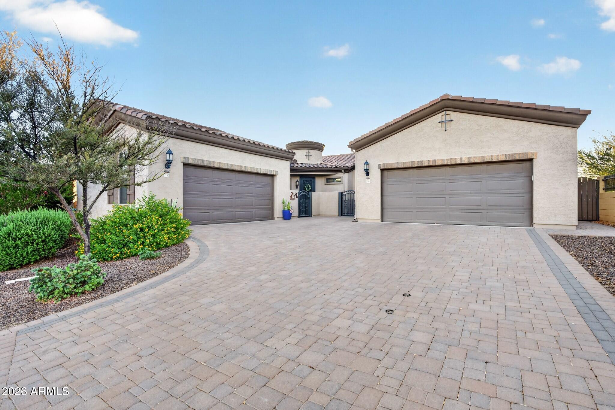 2152 N 88TH Street