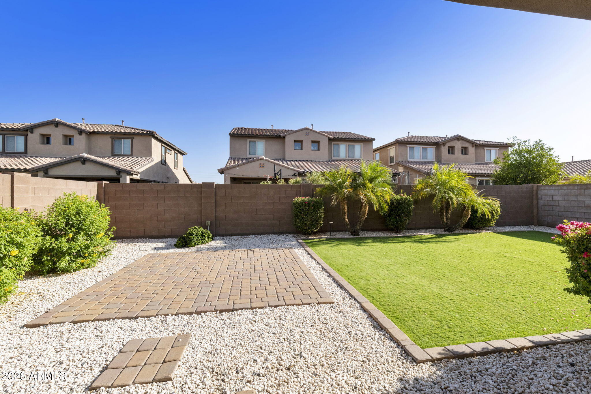 3386 E TIFFANY Court