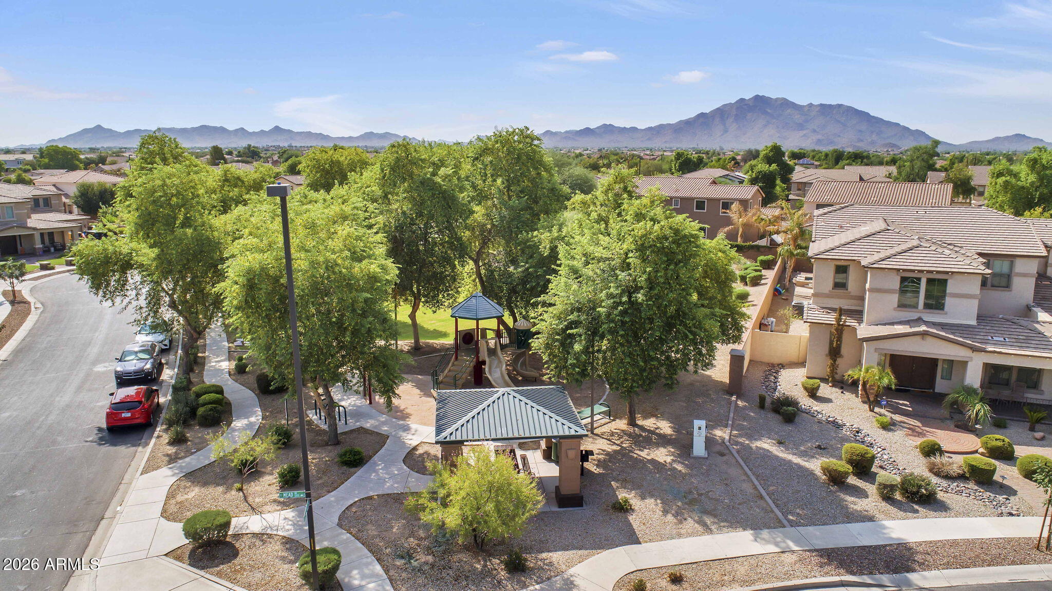 3386 E TIFFANY Court