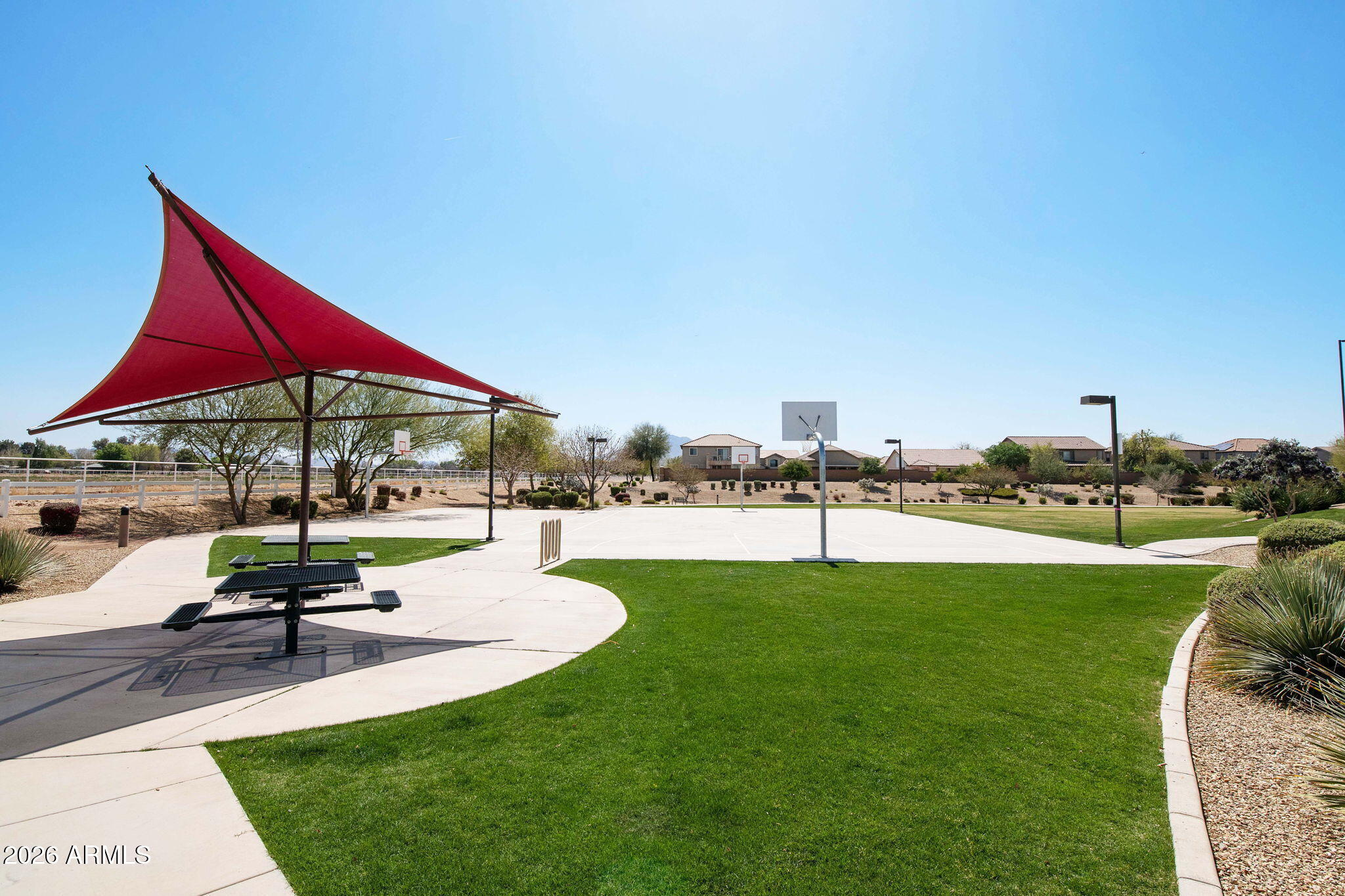 3386 E TIFFANY Court