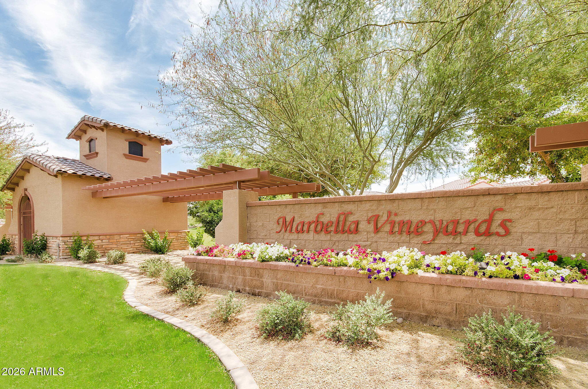 3386 E TIFFANY Court