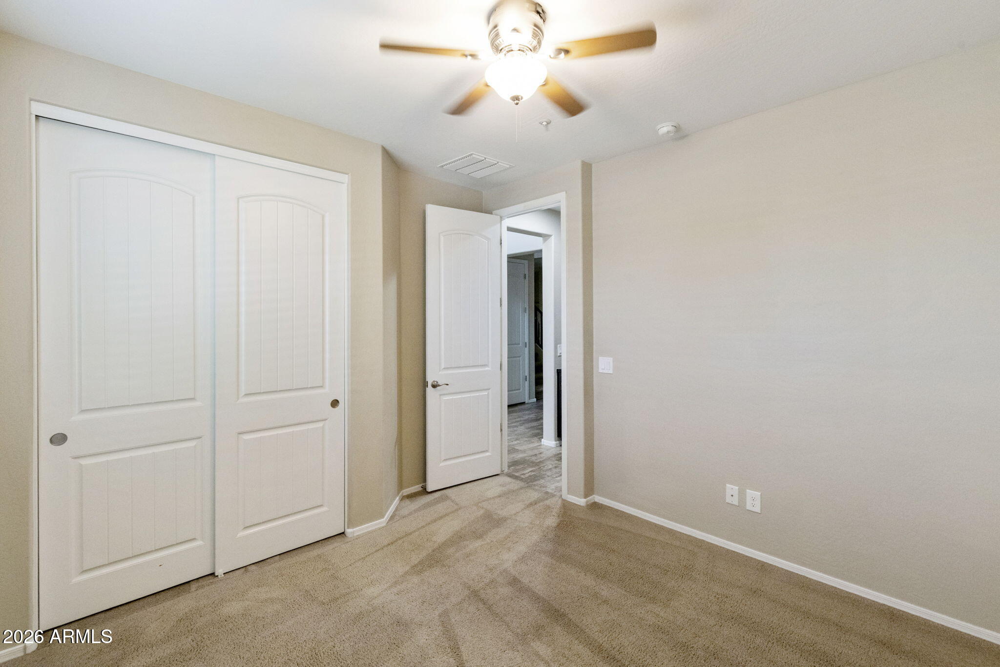 3386 E TIFFANY Court