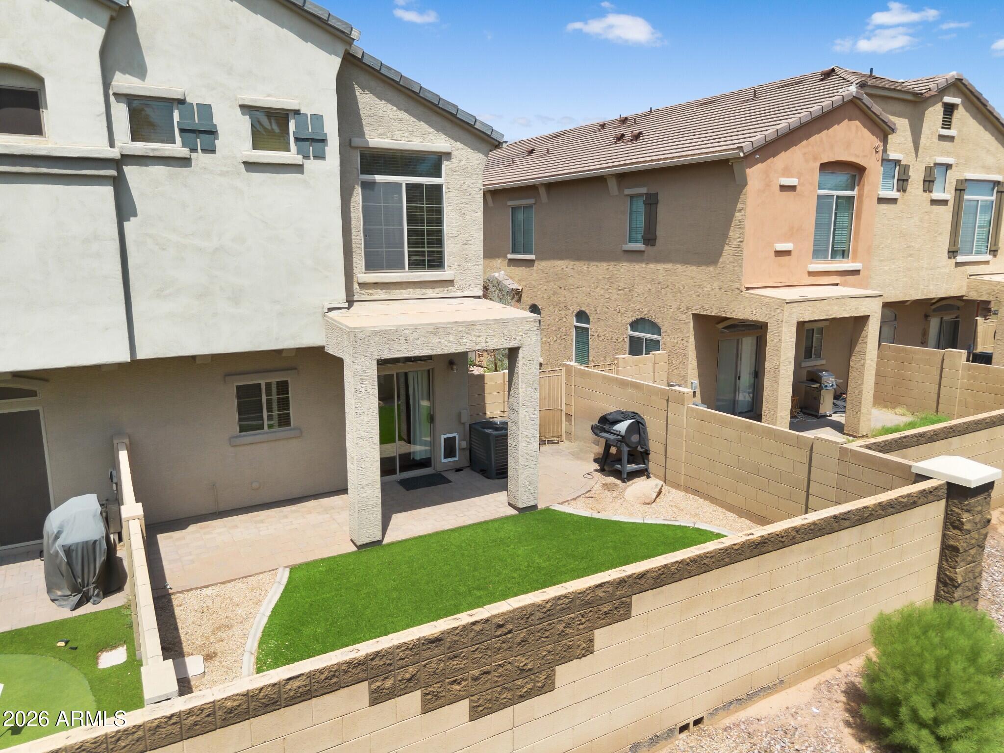 1350 S GREENFIELD Road 1202