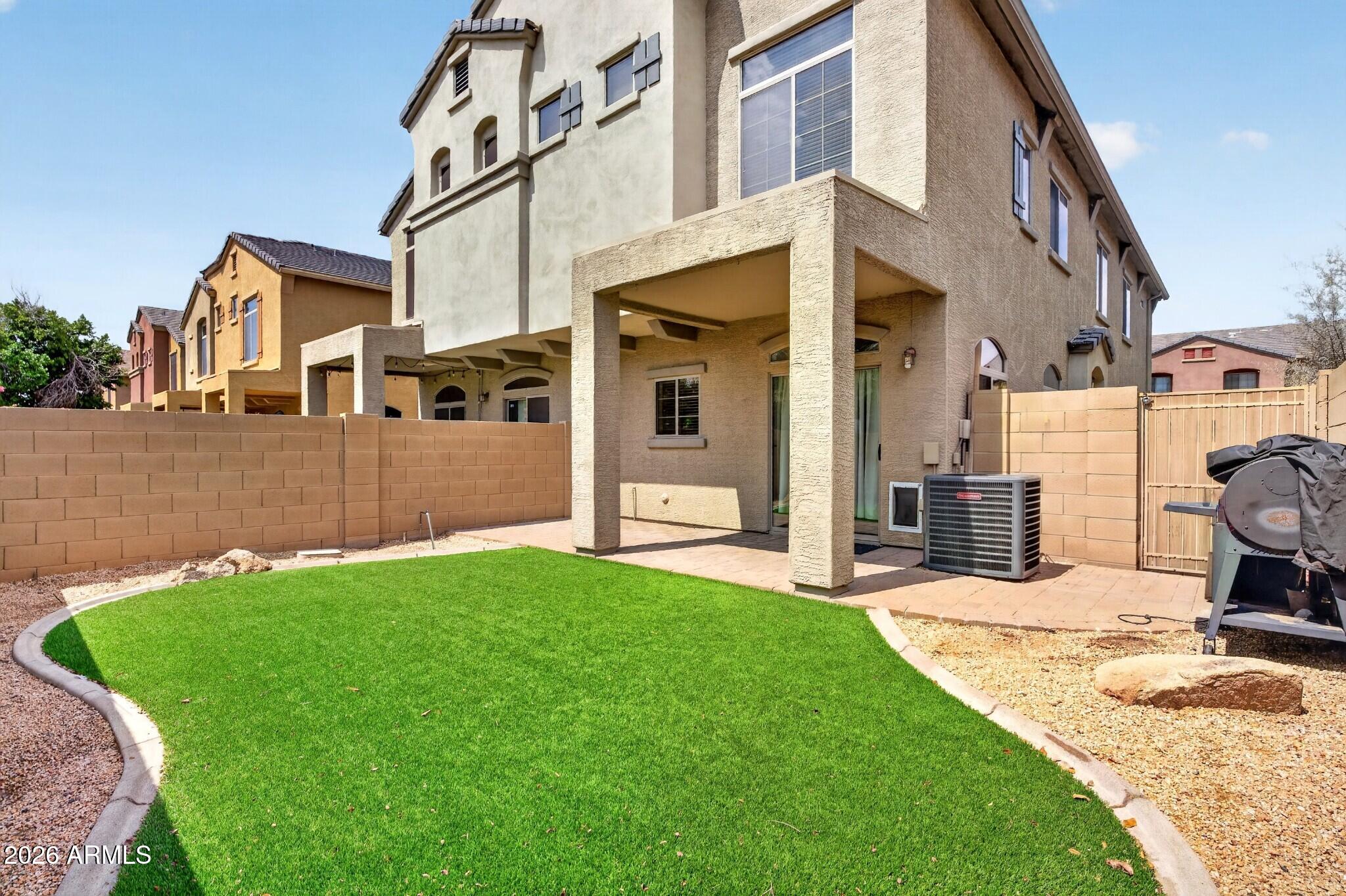 1350 S GREENFIELD Road 1202