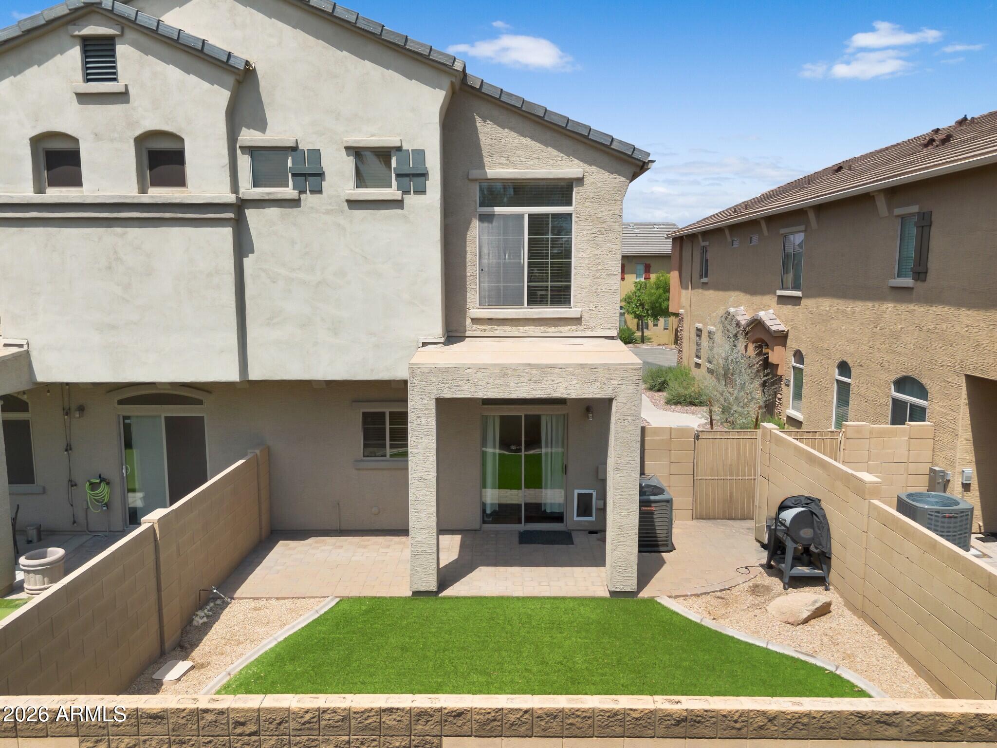 1350 S GREENFIELD Road 1202