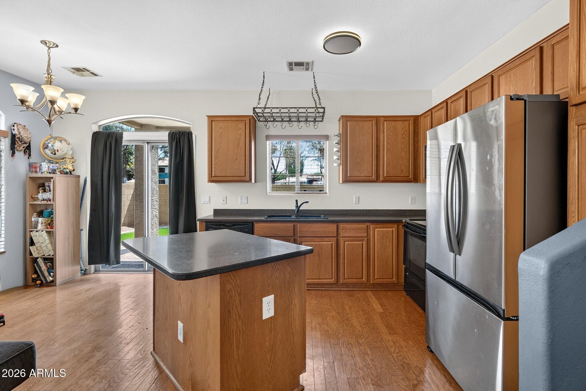 1350 S GREENFIELD Road 1202