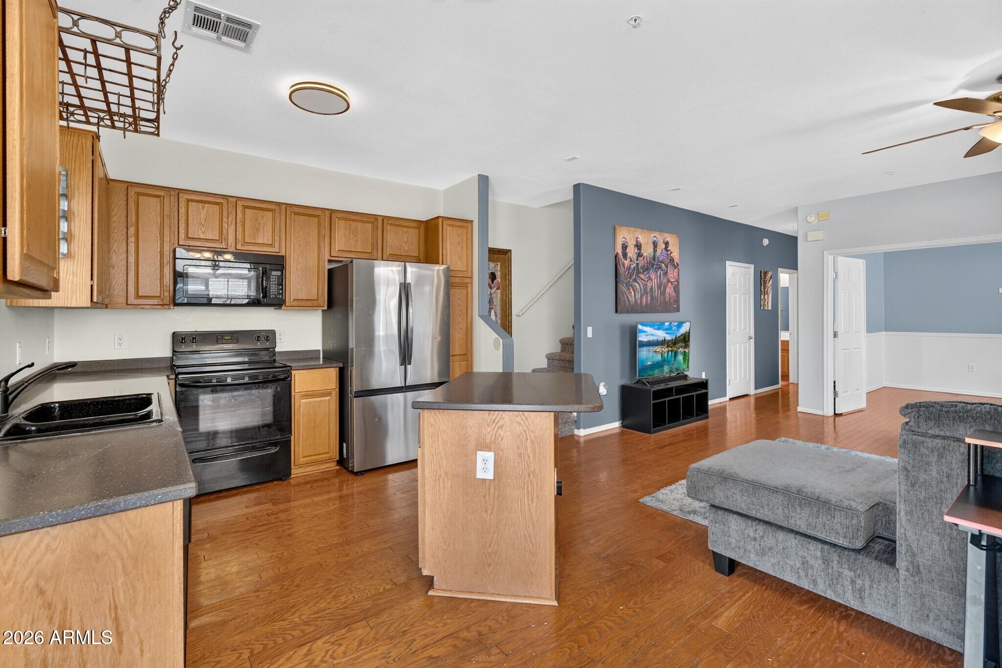 1350 S GREENFIELD Road 1202