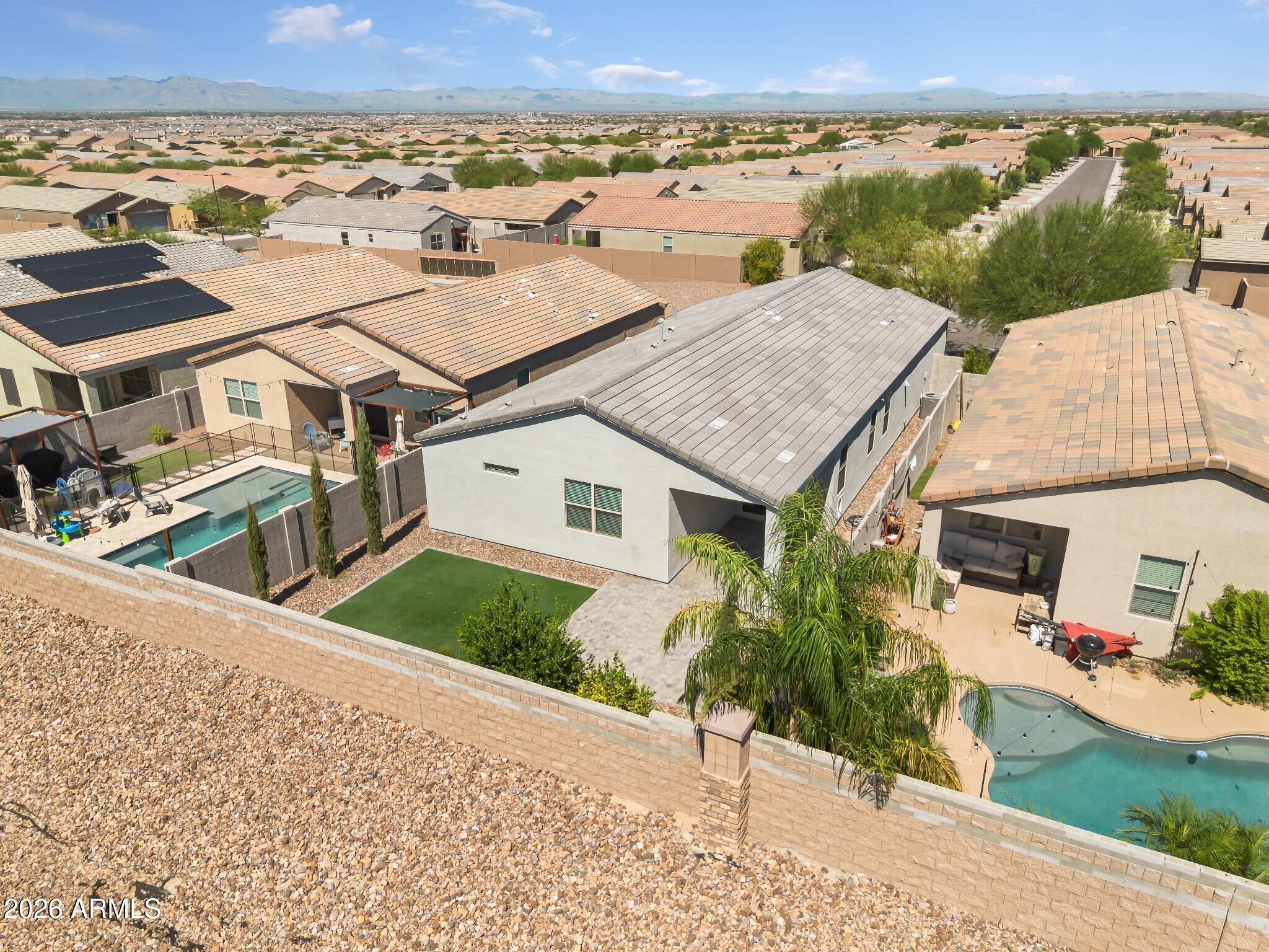 33908 N BEEBLOSSOM Trail