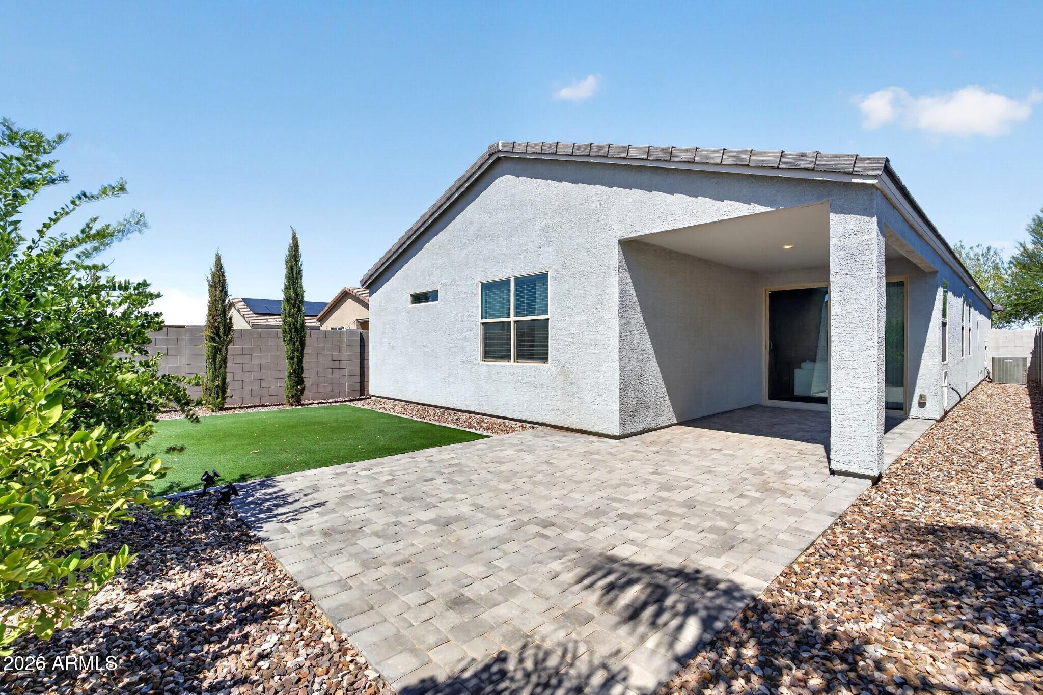 33908 N BEEBLOSSOM Trail