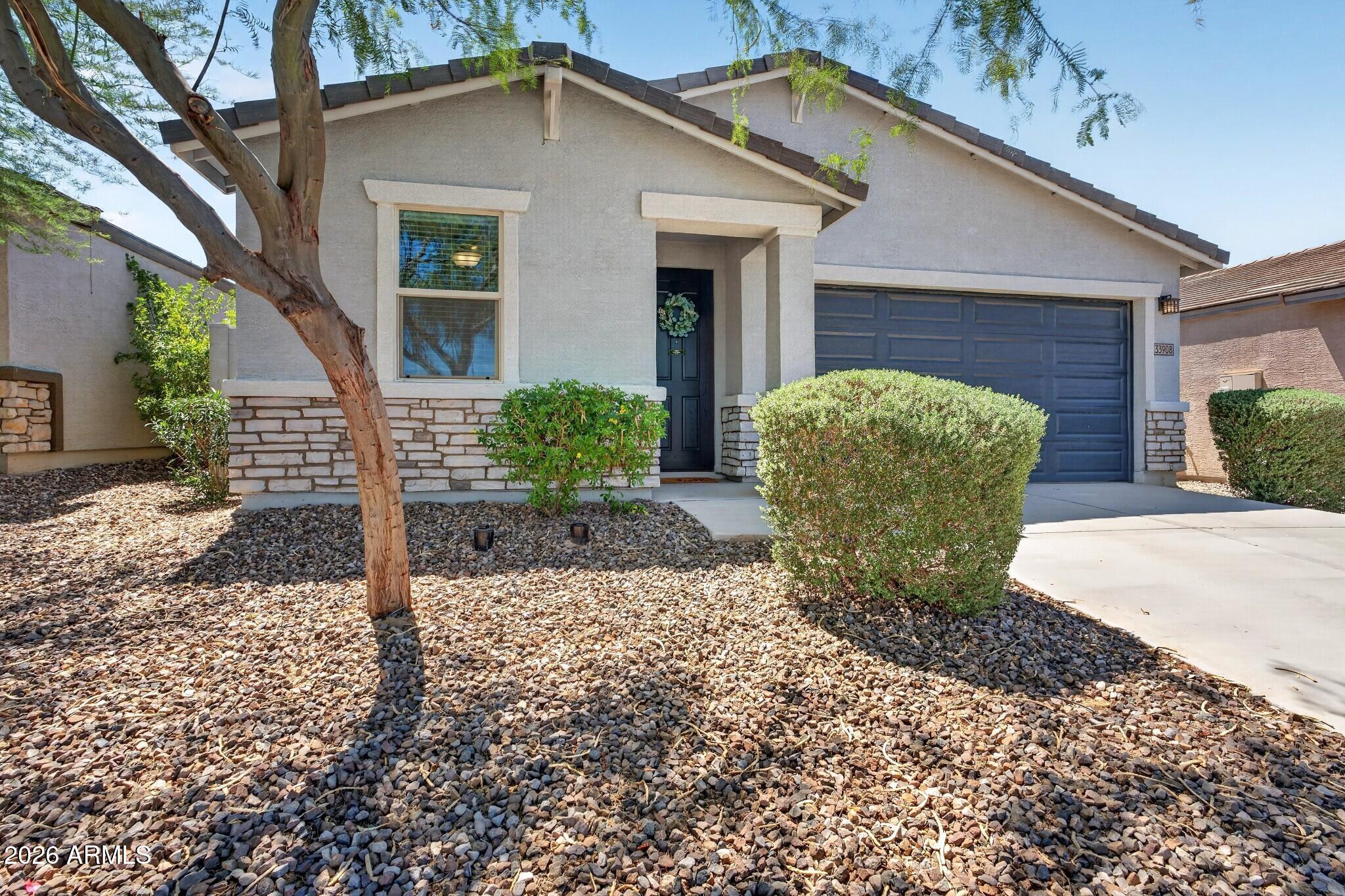 33908 N BEEBLOSSOM Trail