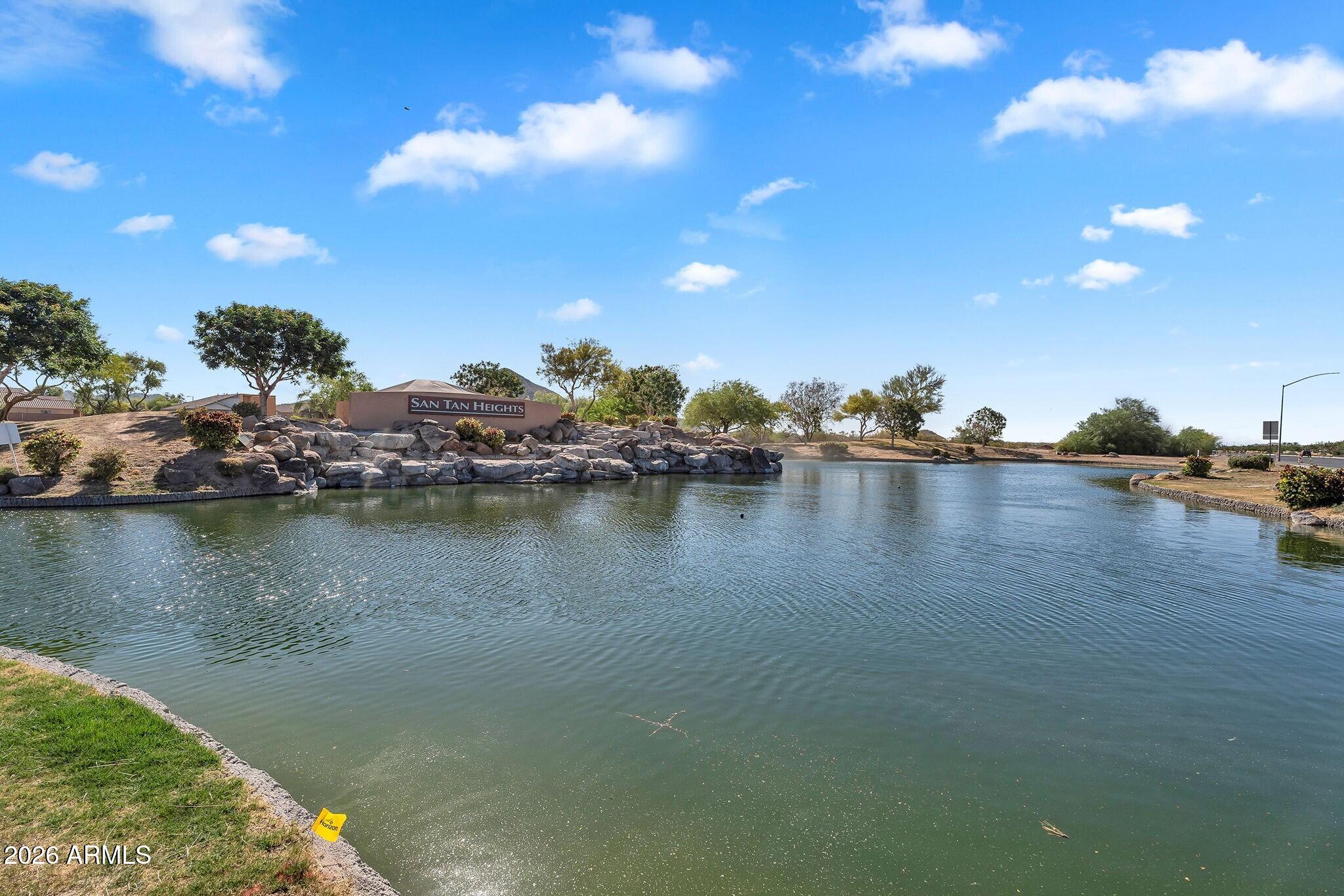 33908 N BEEBLOSSOM Trail