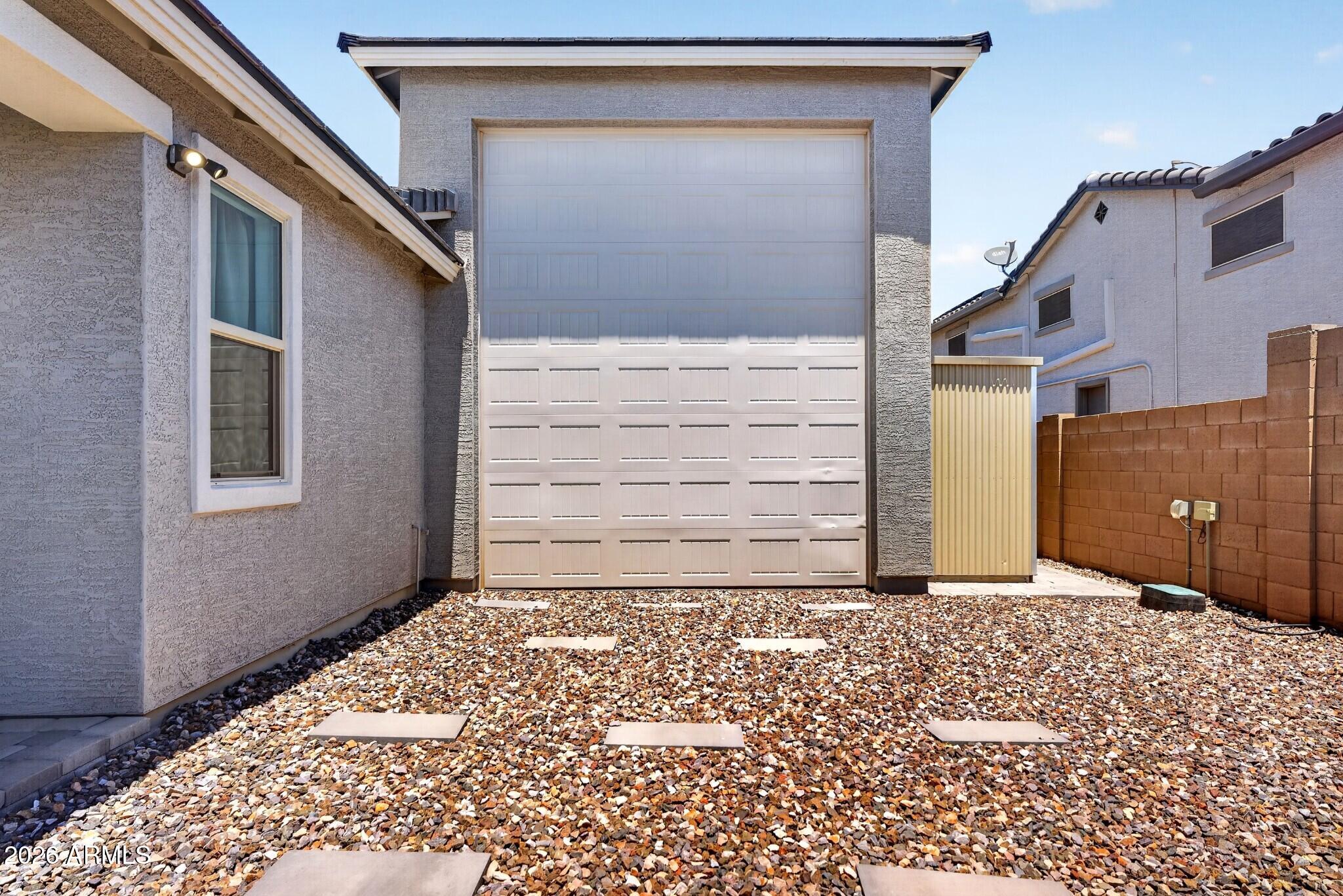 18585 W EL CORTEZ Place