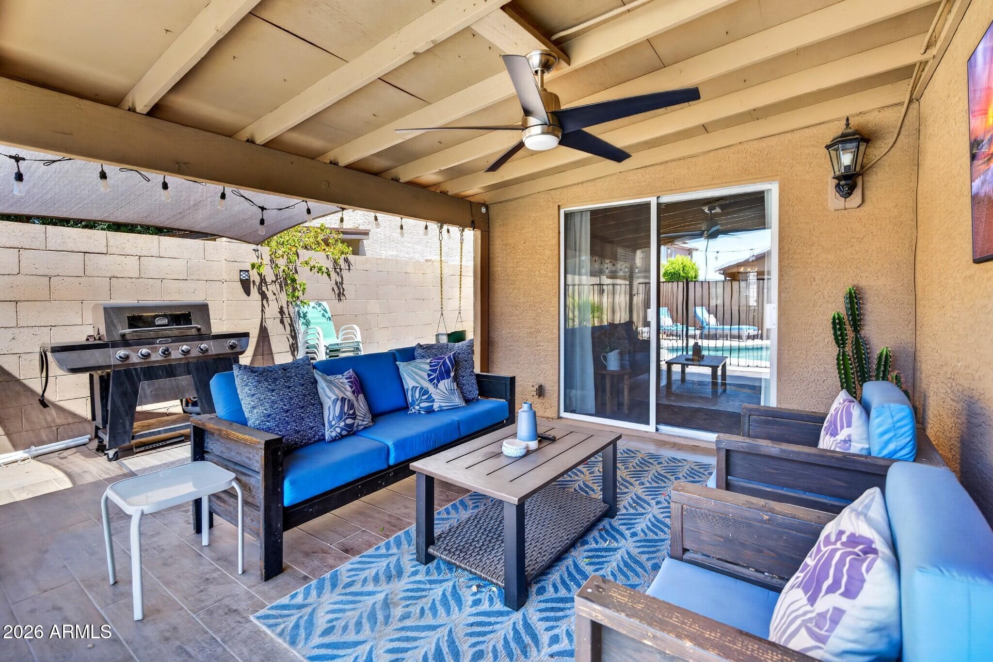 2553 E JASPER Drive