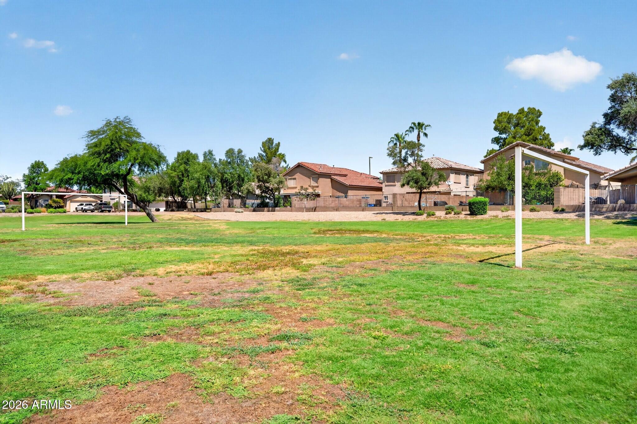 2553 E JASPER Drive