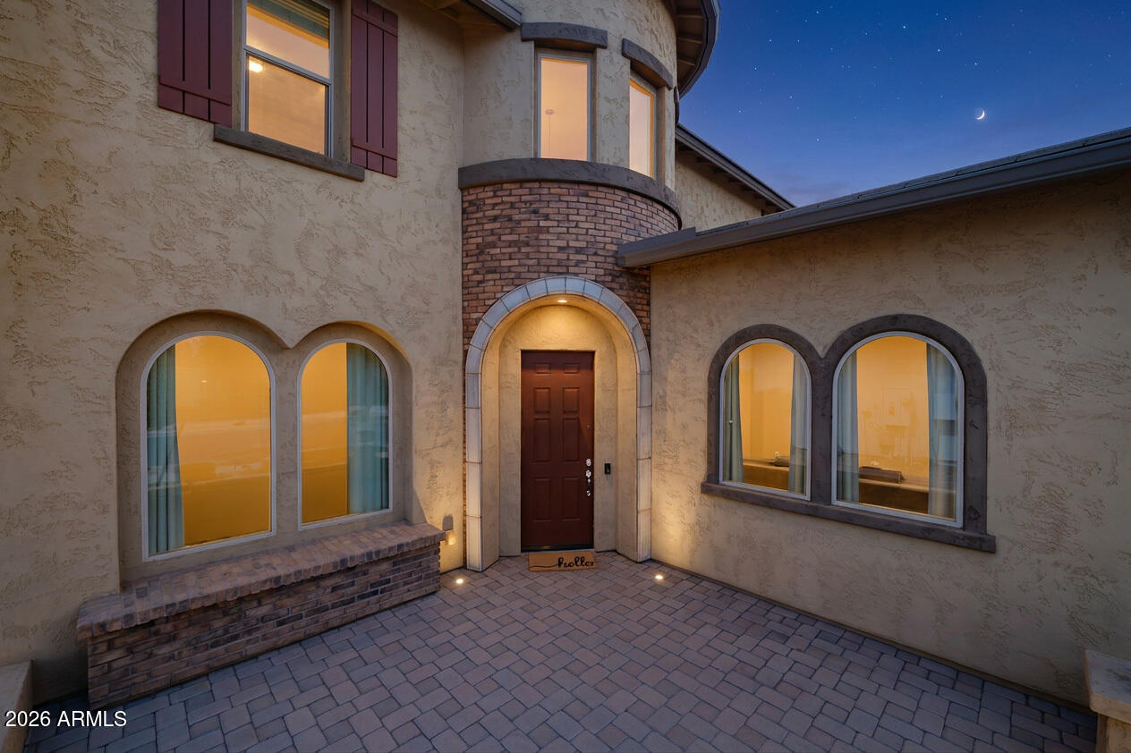22869 E SILVER CREEK Lane