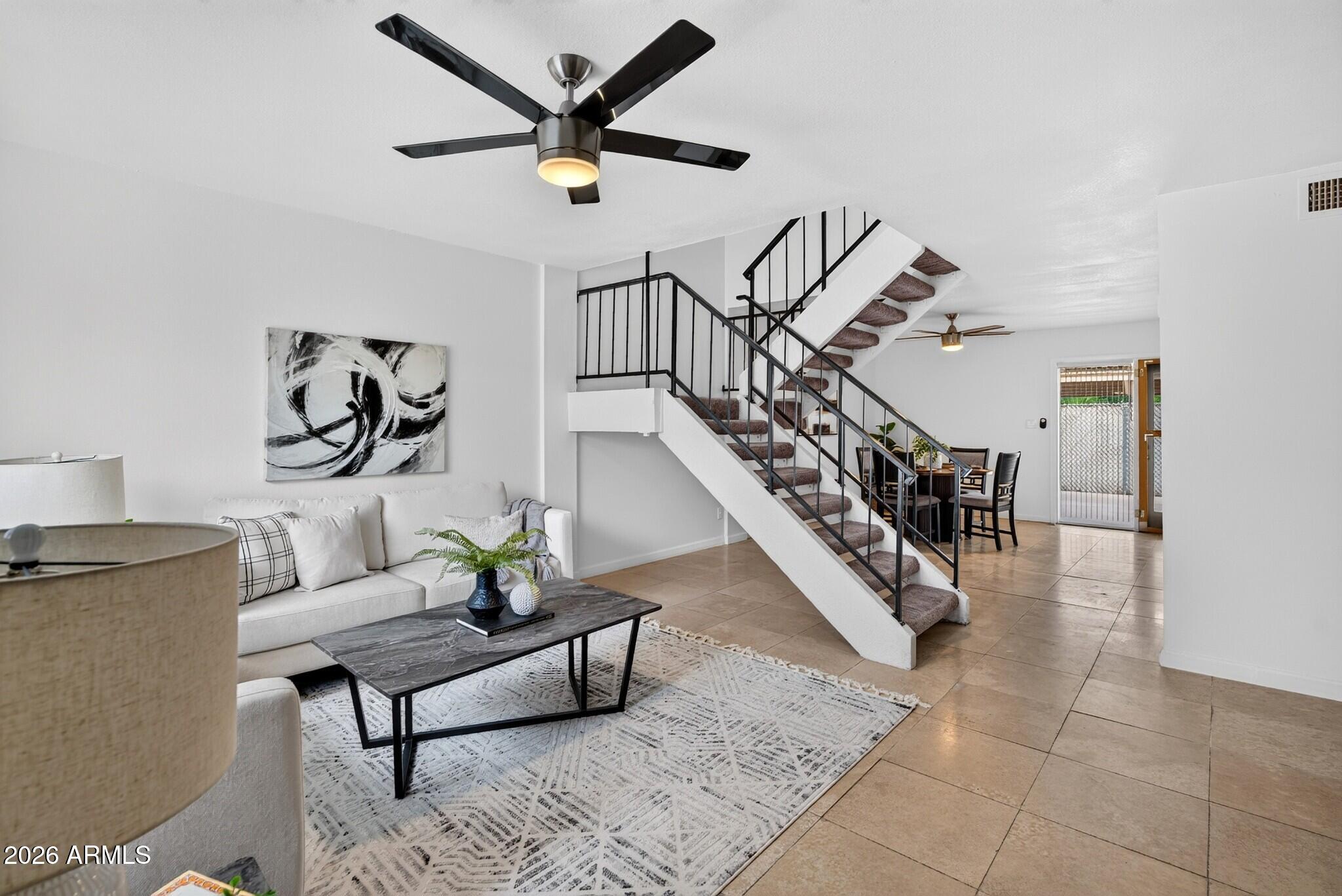 1609 E MALIBU Drive