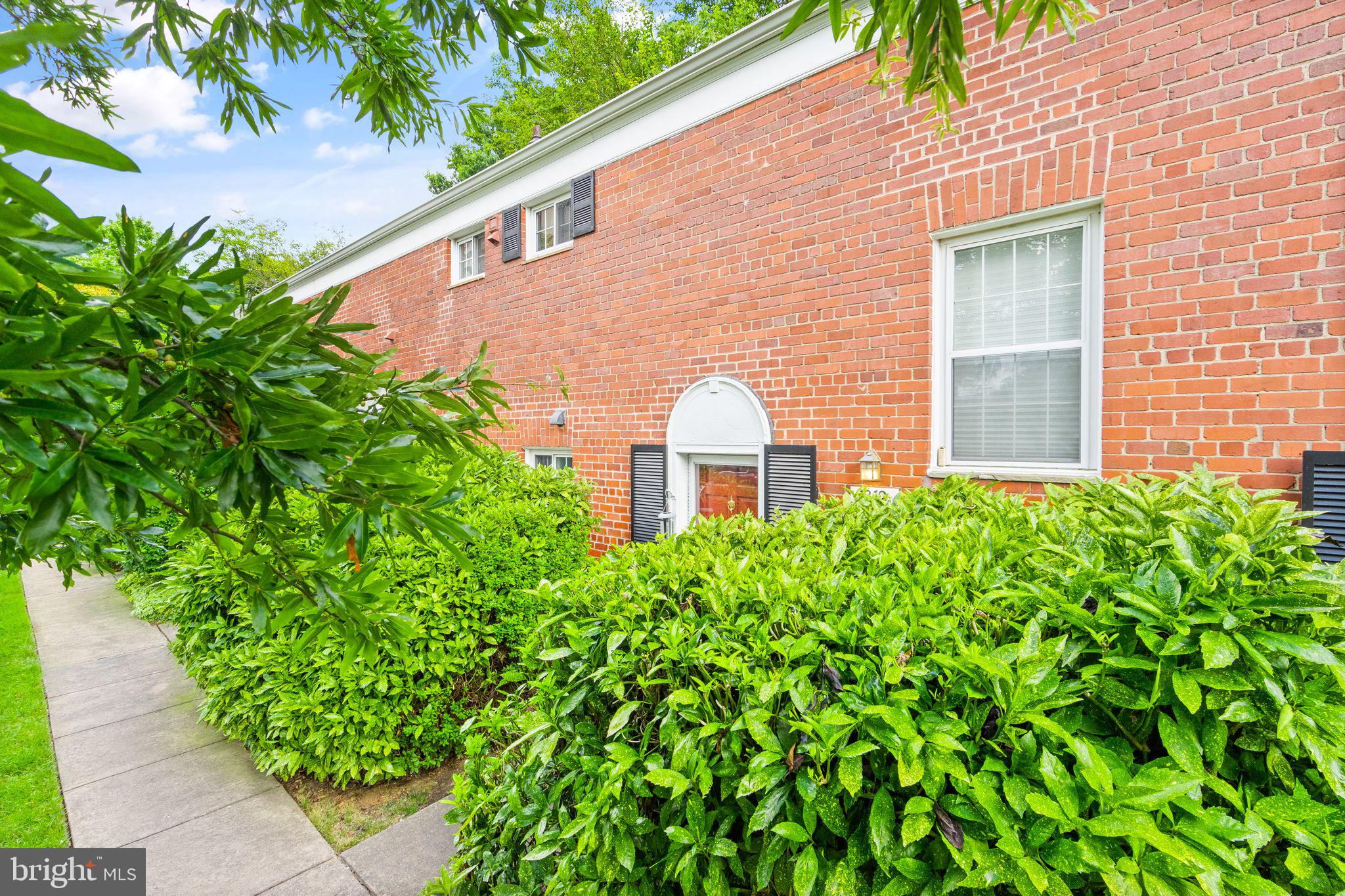 1312 MARTHA CUSTIS DRIVE