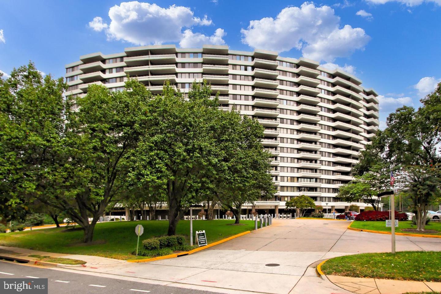 6301 STEVENSON AVENUE 914