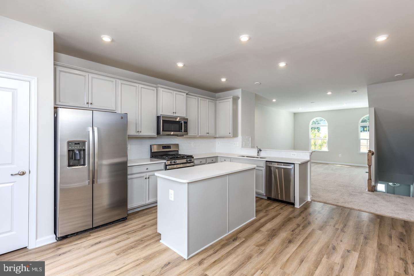 1111 RAMPART DR
